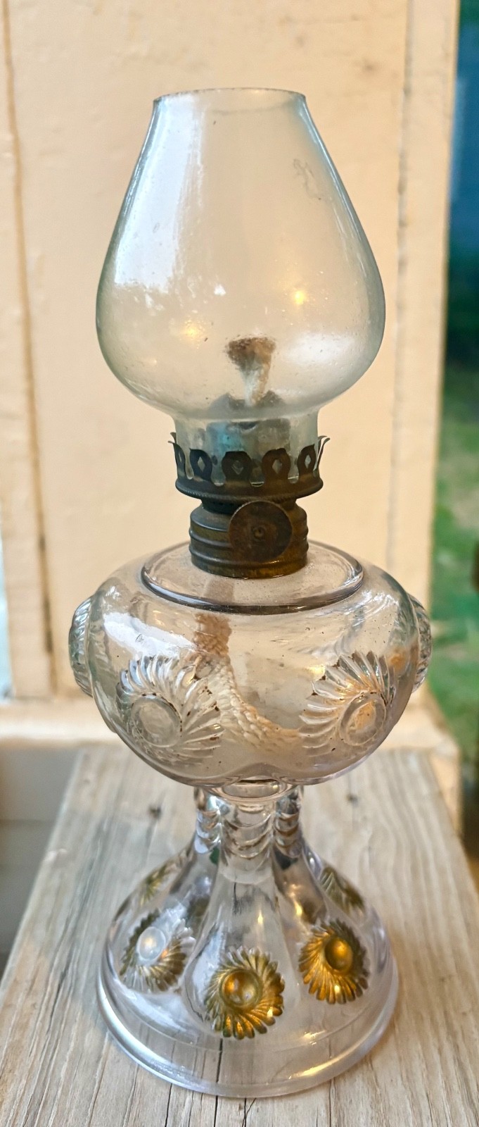Vintage clear pressed glass kerosene oil lamp