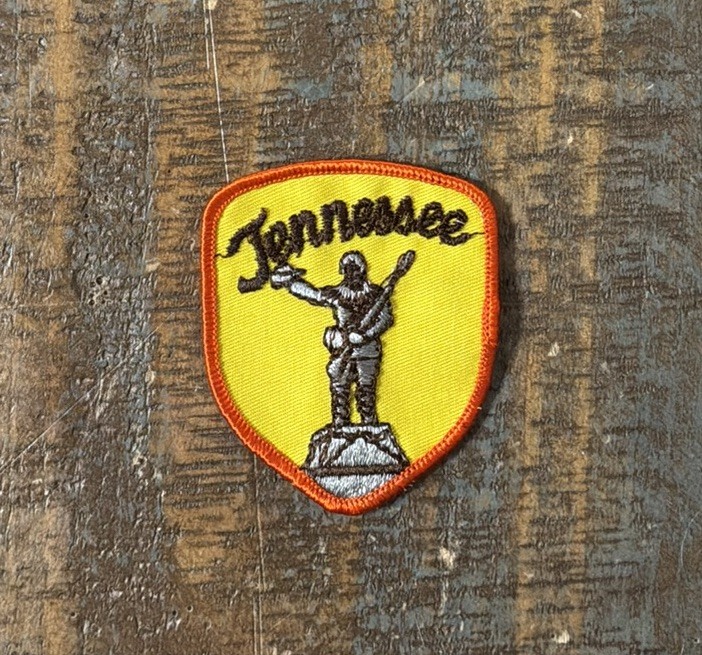 Vintage Davey Crockett Statue State Travel Souvenir Sew-On Patch NOS 1970s