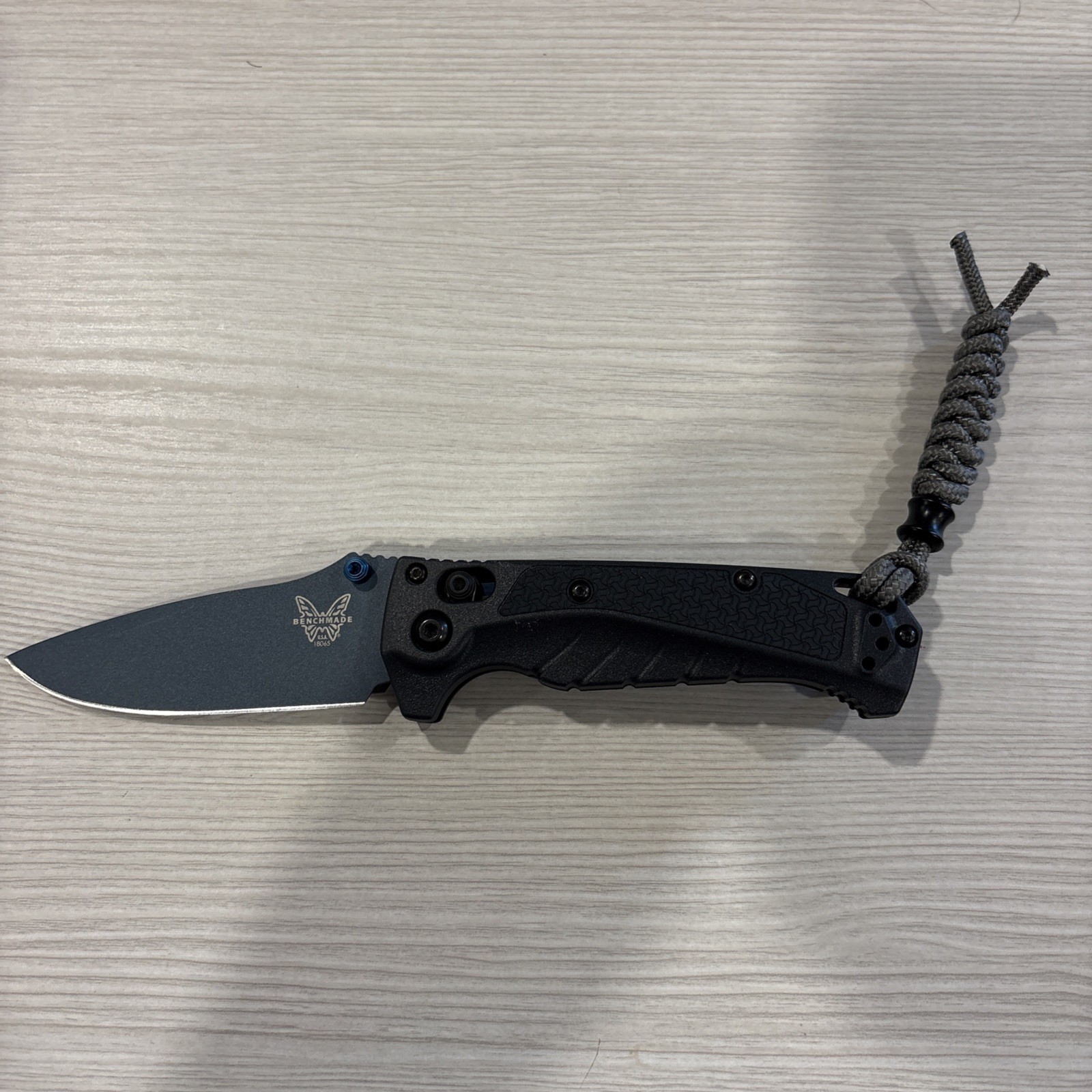 Benchmade Adira Tempest Gray Drop-Point 18060BT-01