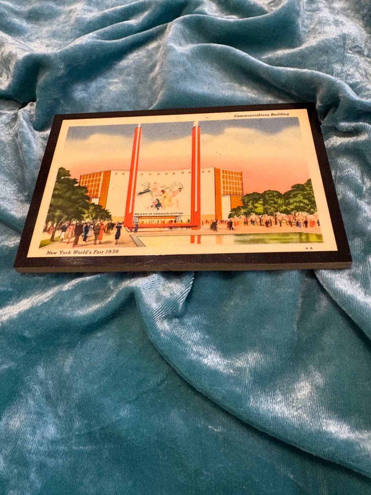 Communications Building New York World\'s Fair 1939 - Hanging Picture Souvenir