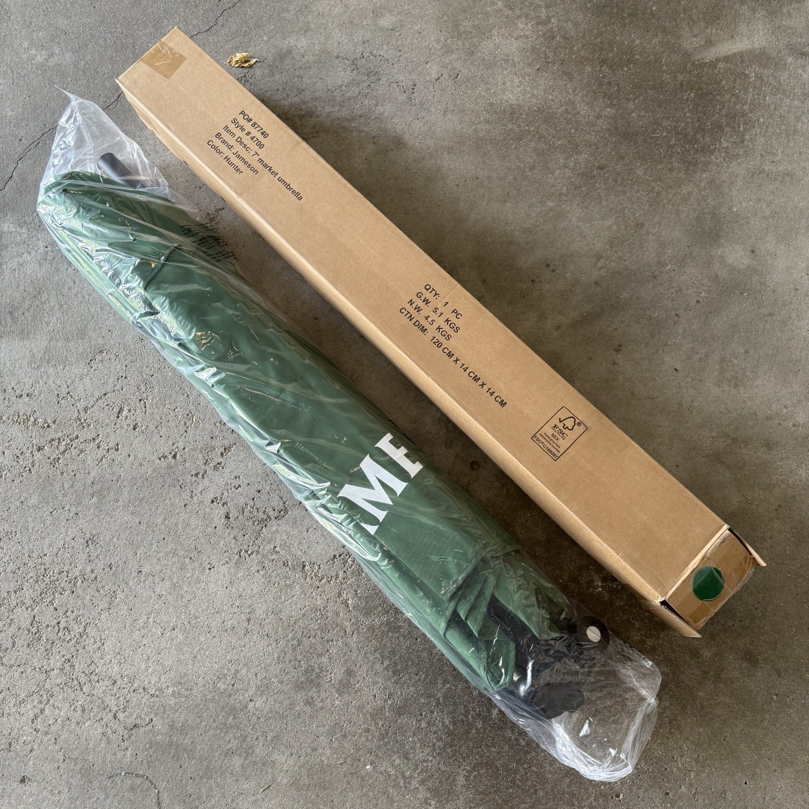 Jameson Irish Whiskey 7’ Market Patio Umbrella Hunter Green 7 Foot BRAND NEW