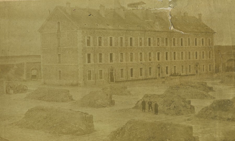 France Franco Prussian war Fort de l\'Est Thiers wall Old Photo 1870 France Franco Prussian war Fort de l\'Est Thiers wall Old Photo 1870