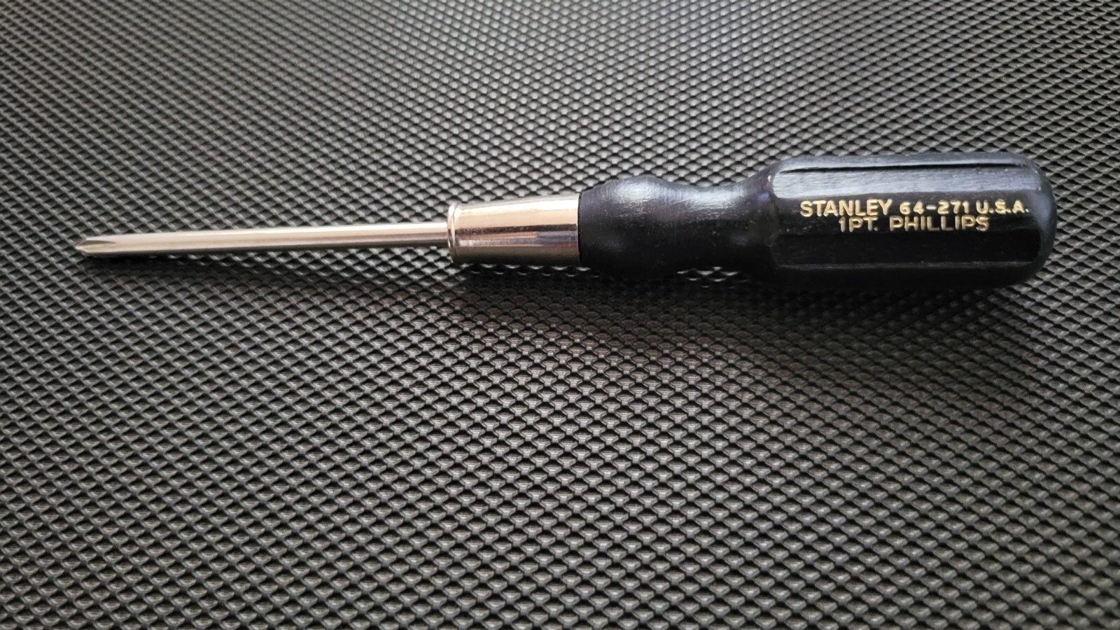 Vintage Stanley 64-271 Wood Handle( Black) 1 pt  Phillips  3\