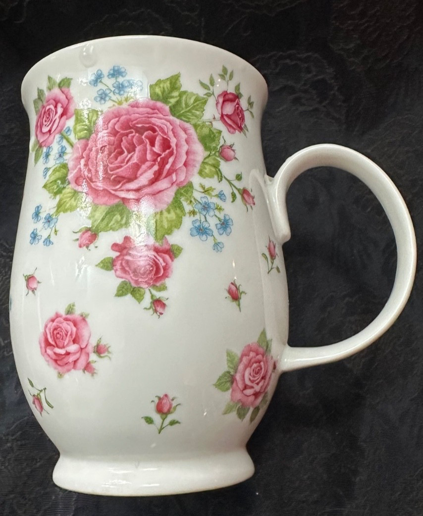 Dunoon Vintage Rose By Caroline Bessey 10 oz Mug England Fine Bone China
