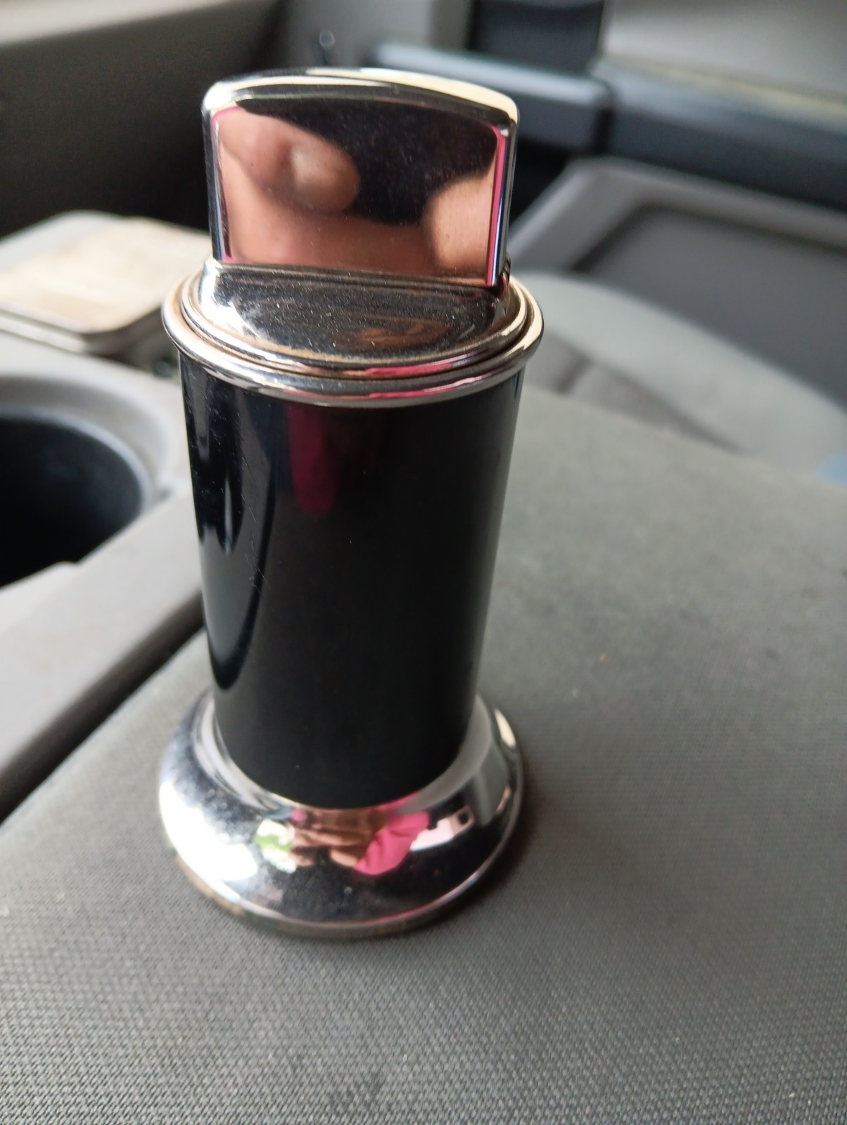 Beautiful Vintage 1950-60s Black Table Lighter Working Condition RARE  Zippo