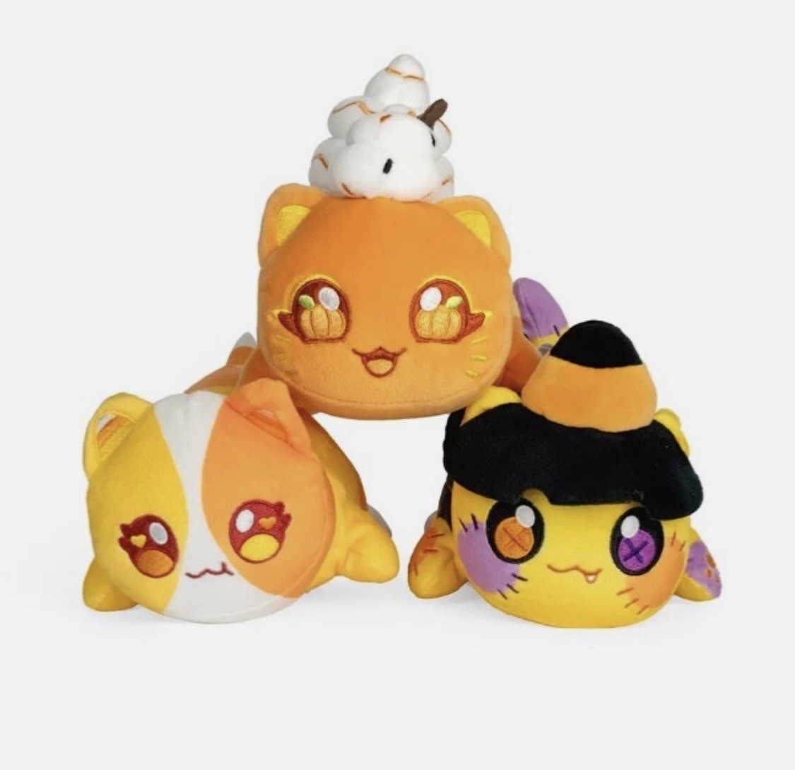 Aphmau 2025 Halloween Edition. SET of 3. NEW/Sealed with Tags
