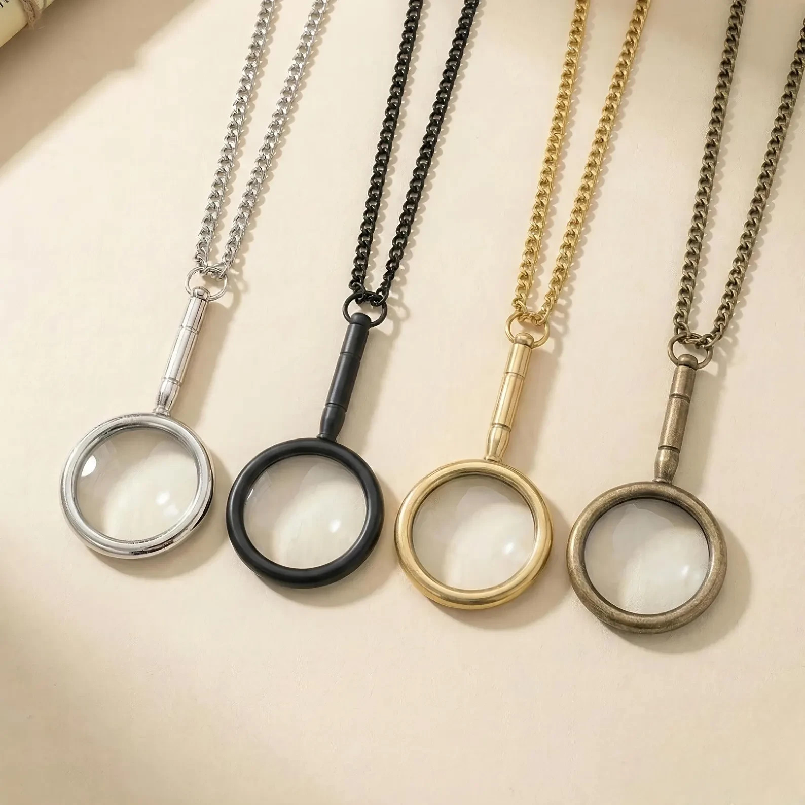 2X Brass Magnifier Necklace Leather Case Vintage Pendant Reading Loupe Gift
