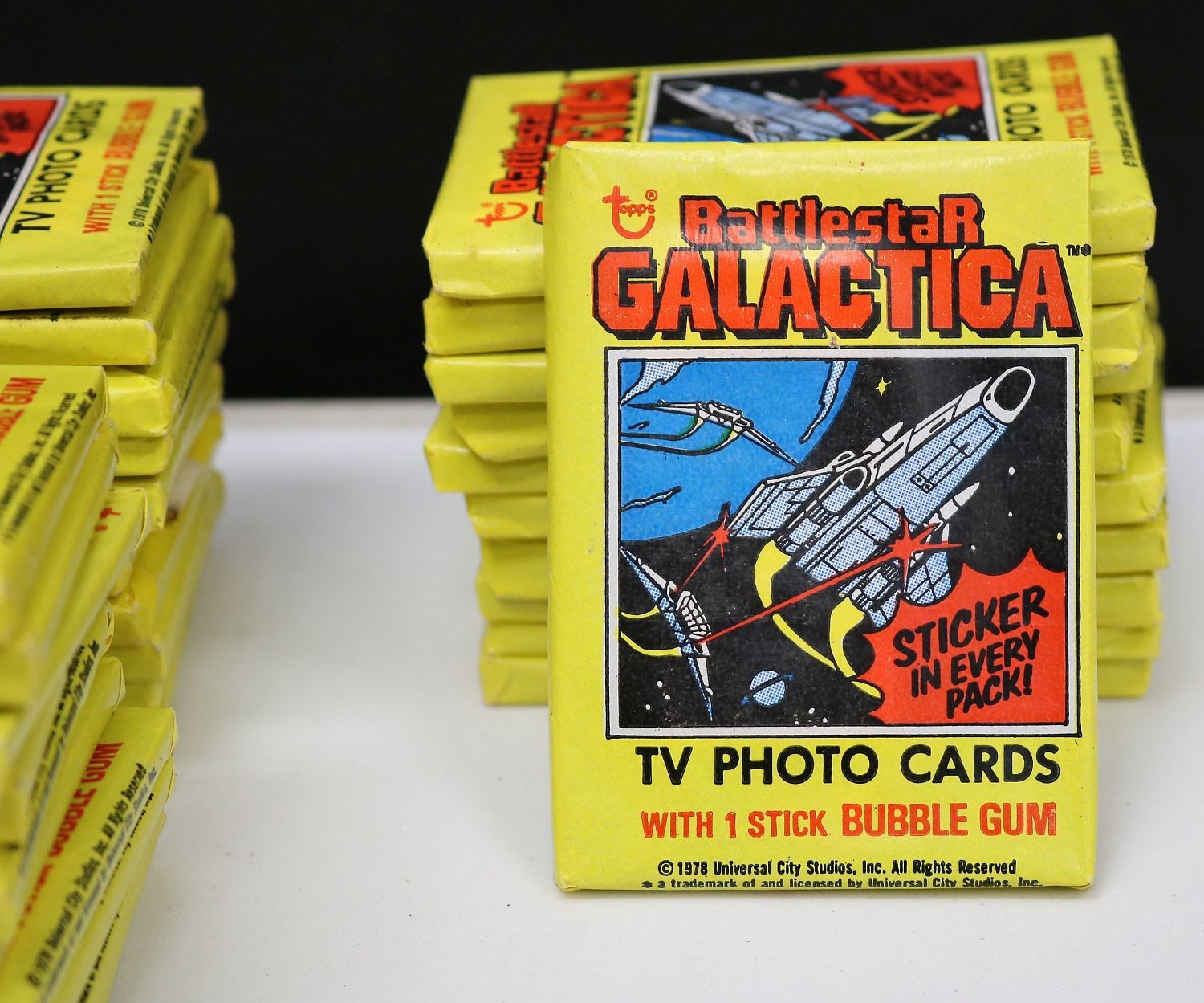 1978  TOPPS BATTLESTAR GALACTICA BUBBLE GUM SEALED WAX PACKS TV PHOTO CARDS NOS