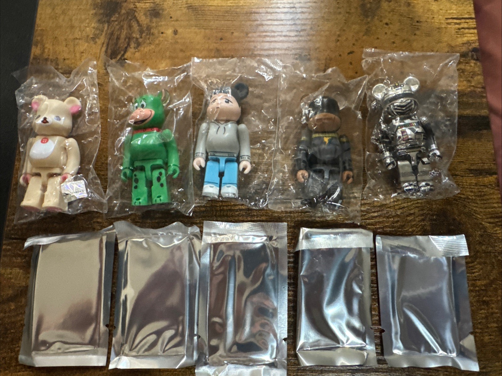 Medicom Toy BE@RBRICK Assorted Lot Bundle of 5 Sealed