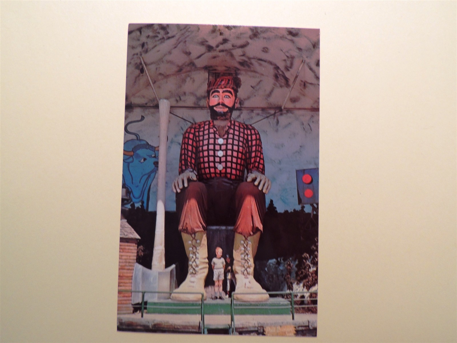 Paul Bunyan animated statue Brainerd Minnesota vintage postcard 1962