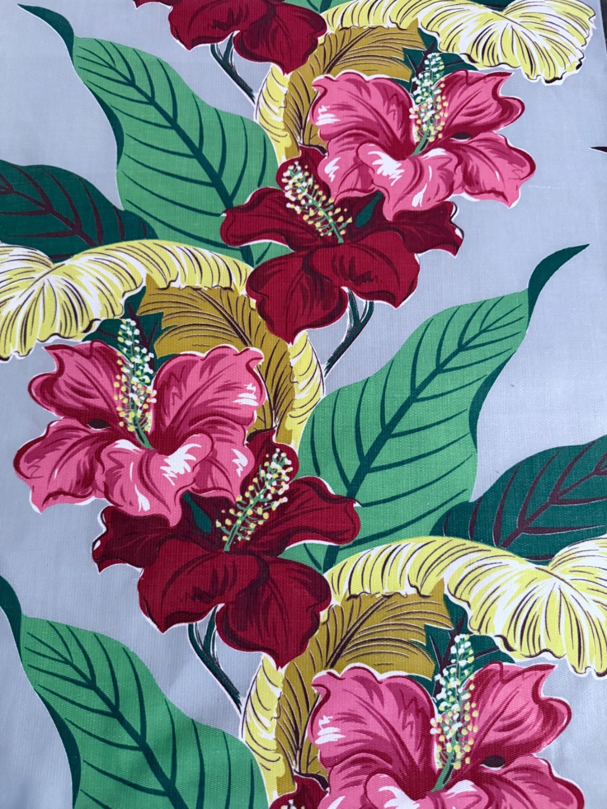 Aloha WAIKIKI Hibiscus Floral Gray Hollywood Regency Barkcloth Vintage Fabric