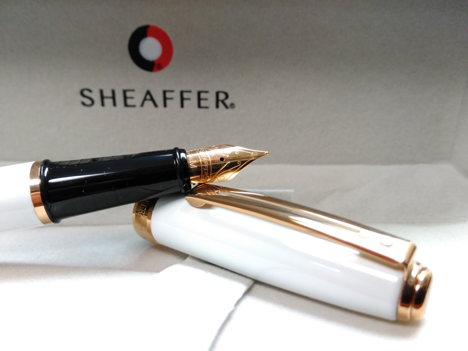 Sheaffer Prelude White Lacquer 