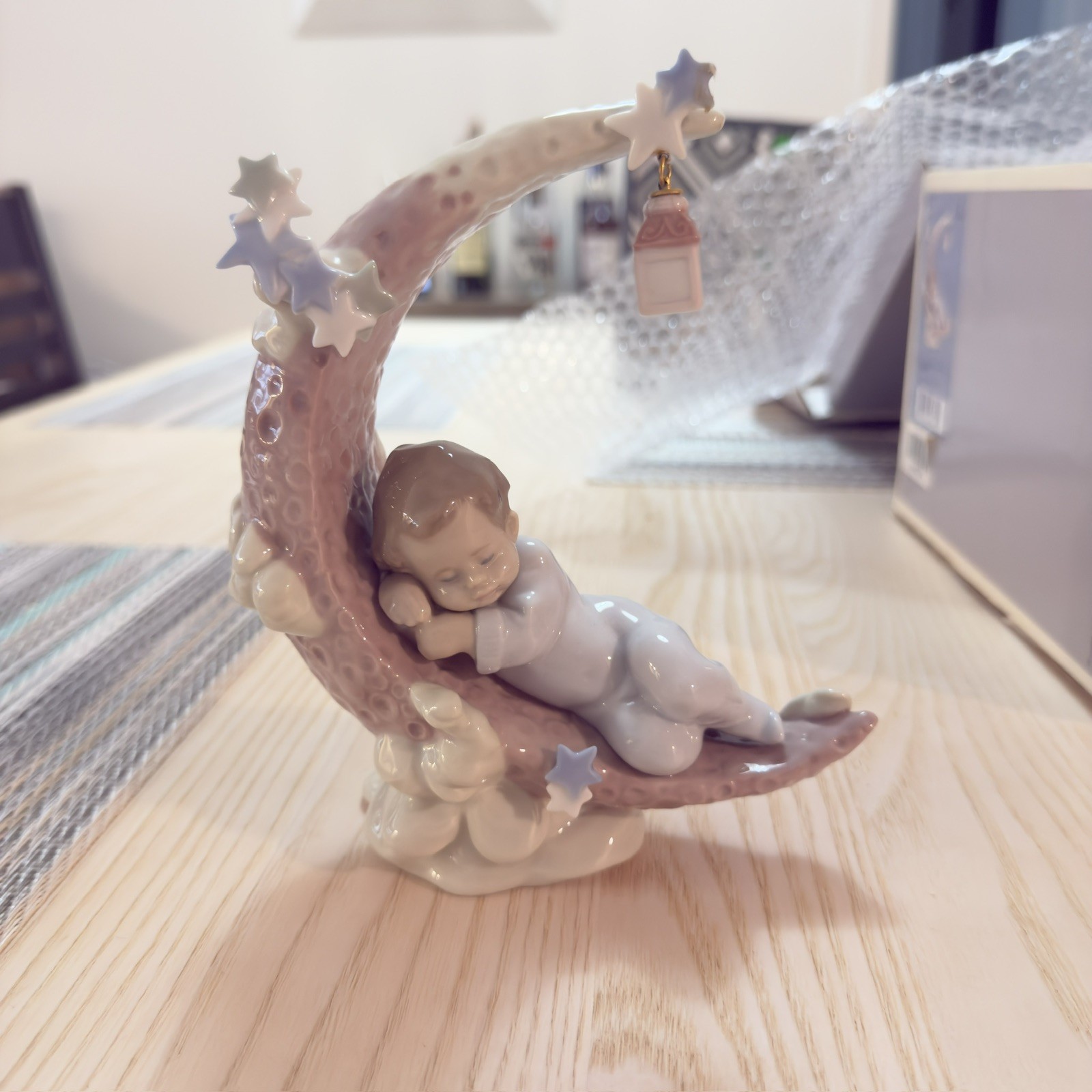 Lladro HEAVENLY SLUMBER BABY BOY  #6479 Retired with LANTERN, BOX AND PAPERWORK