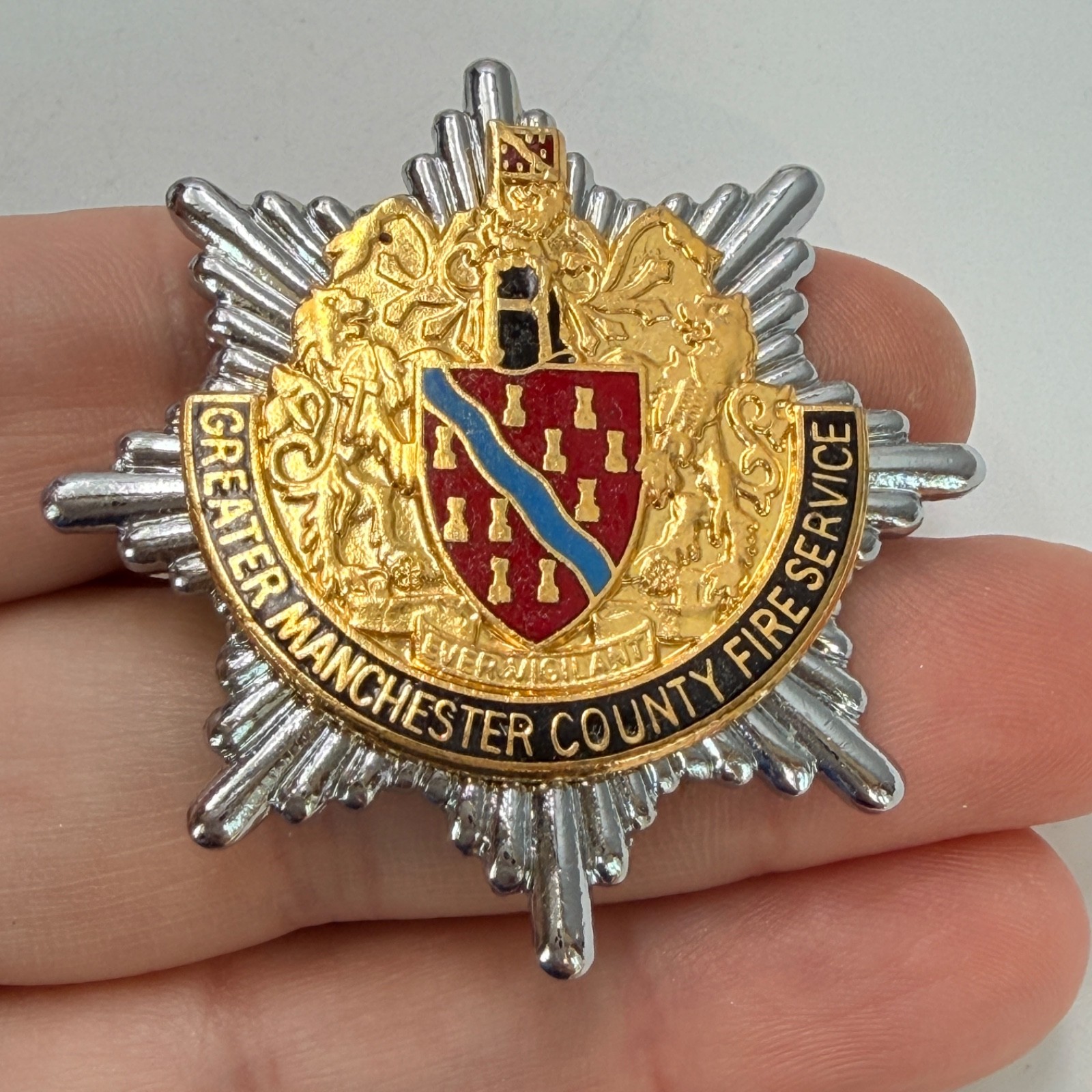 Obsolete Greater Manchester County Fire Service Brigade Cap Badge Pin Vintage