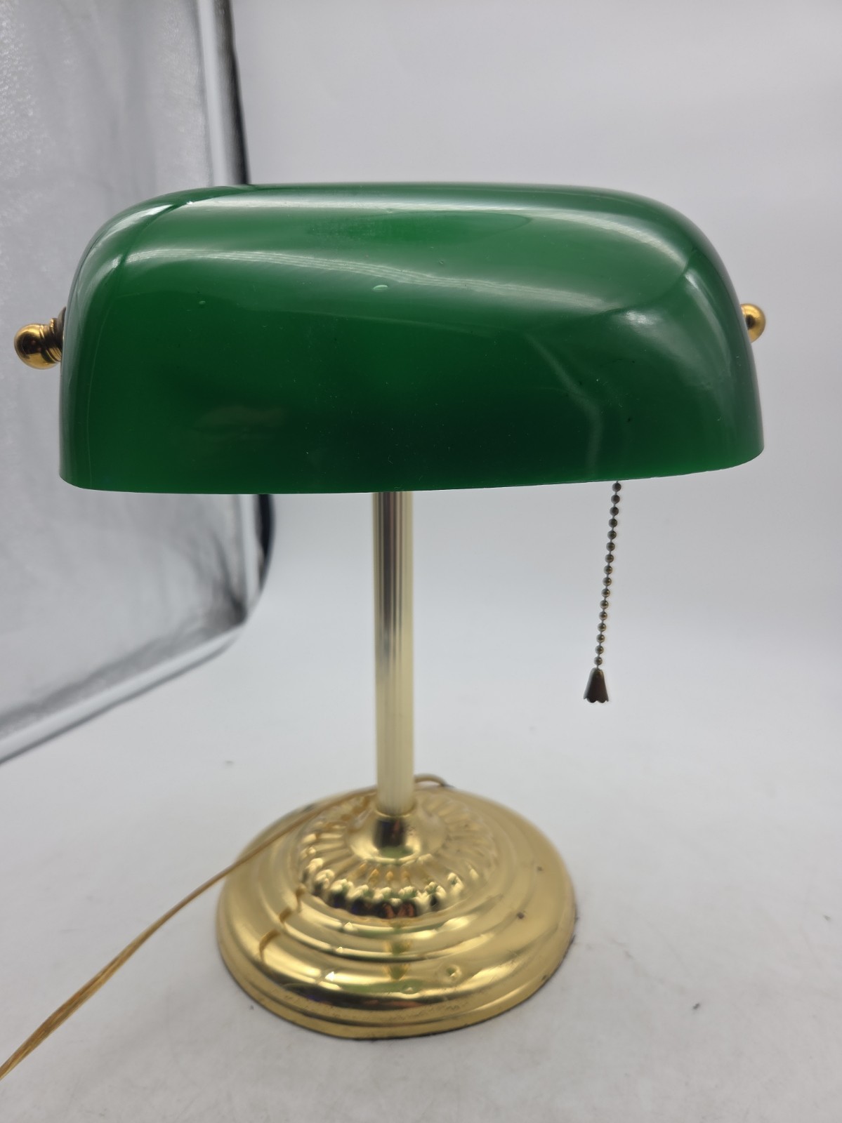 Vintage Banker\'s Desk Lamp Green Glass Shade Pull Chain 13\