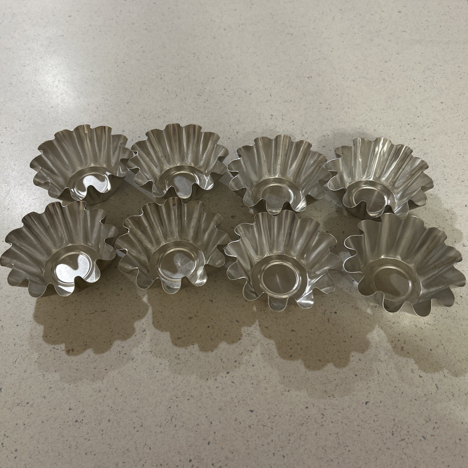 Vintage Fluted, Aluminum Tart, Gelatin, Or Cake Molds Set Of Eight Vintage Fluted, Aluminum Tart, Gelatin, Or Cake Molds Set Of Eight