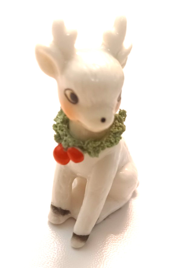 Vtg  Treasure Masters Christmas Miniature Deer Spaghetti Trim Bone China 2