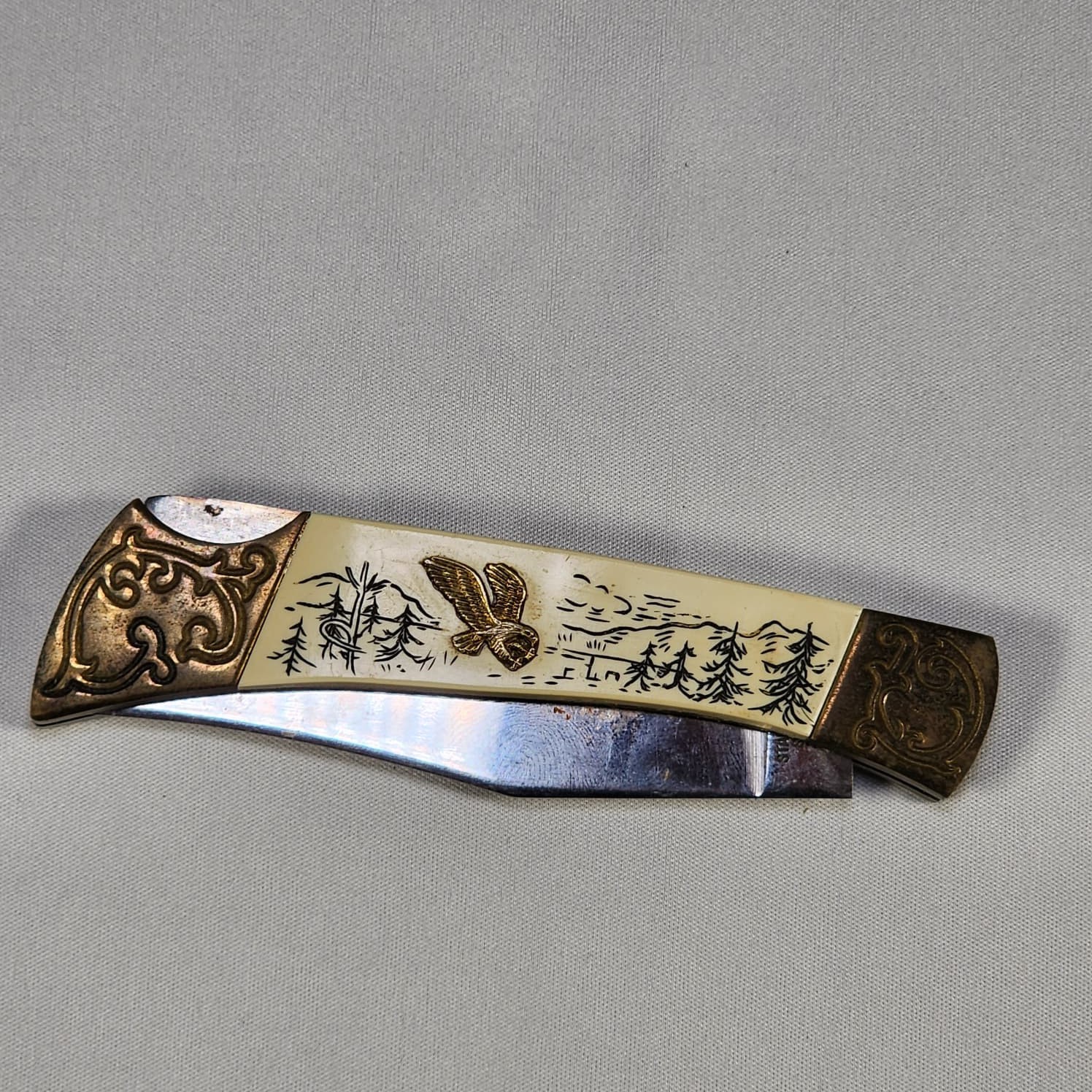 1984 American International Mint Eagle Commemorative Pocket Knife Japan Vintage