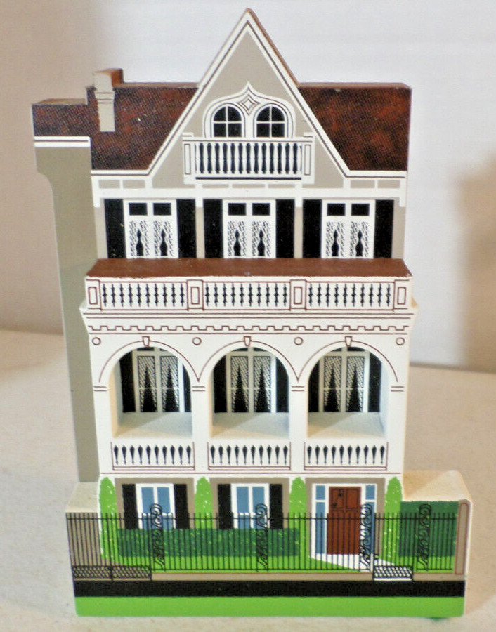 Shelia\'s Collectible House ~ 28 South Battery Charleston South Carolina ~ Lot 14 Shelia\'s Collectible House ~ 28 South Battery Charleston South Carolina ~ Lot 14