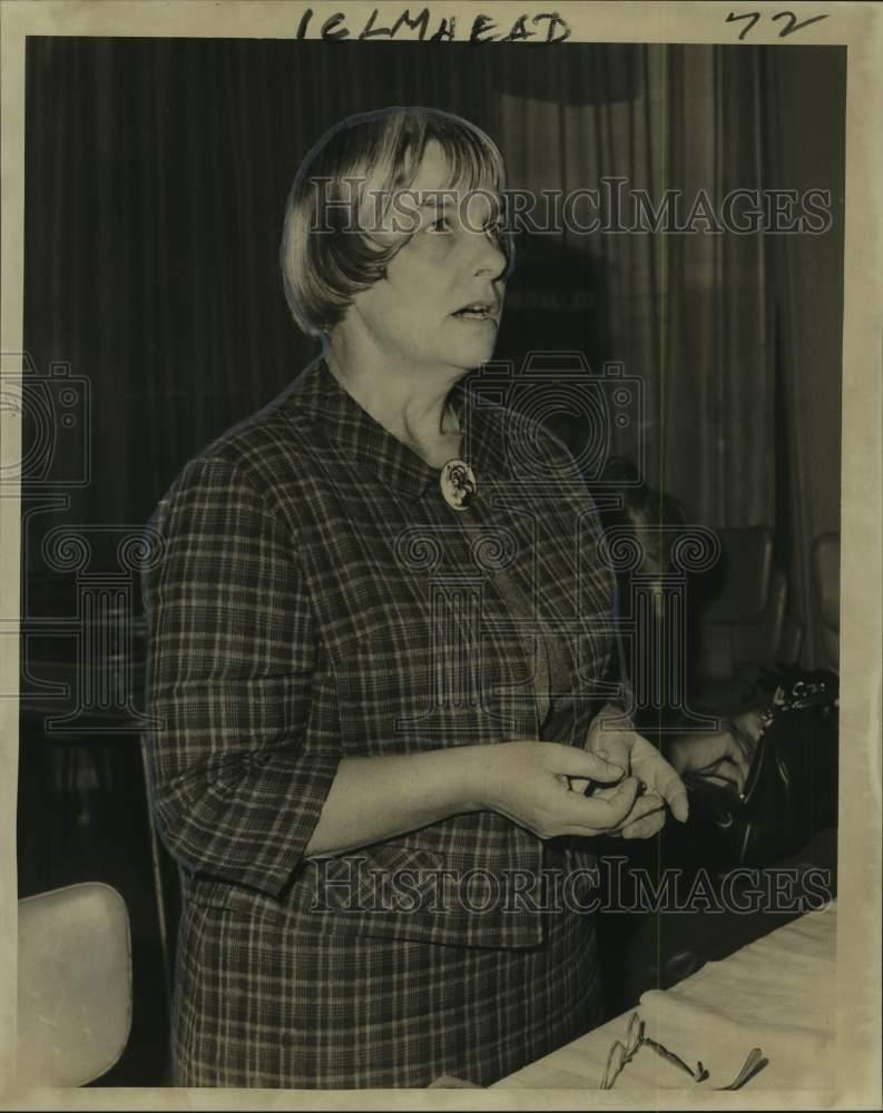 1966 Press Photo Ruth E. Ward, YWCA young adult program consultant - noo68123