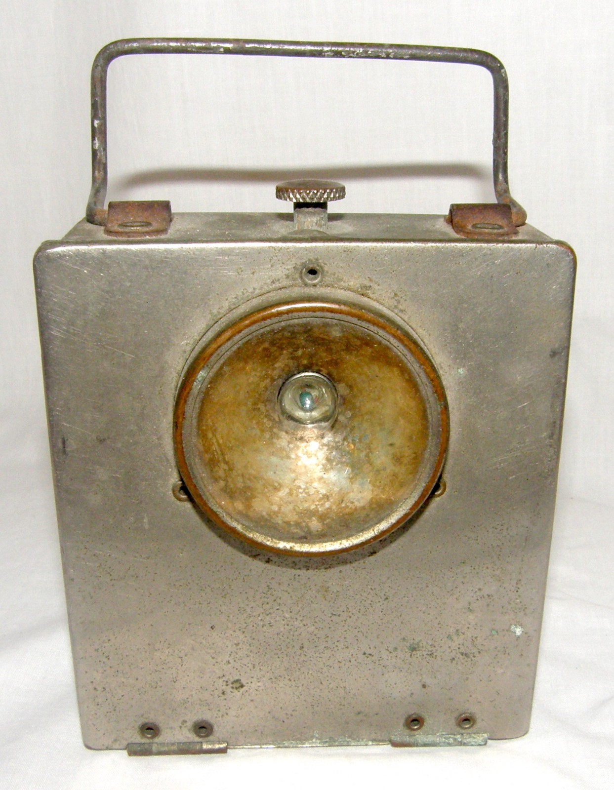 Antique 1919 Diamond Model 323 Focusing Beam Searchlight Antique 1919 Diamond Model 323 Focusing Beam Searchlight