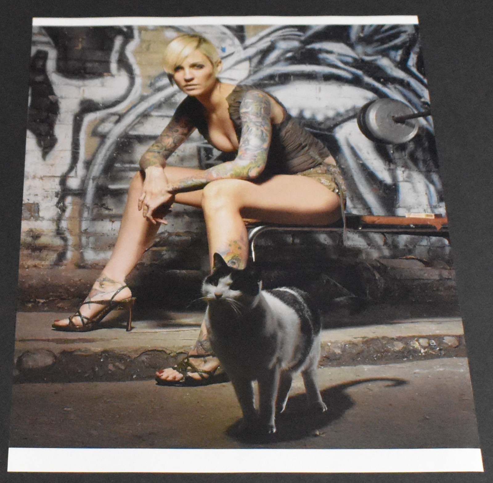2003 Print Ad Fashion Legs Lady Heels Blonde Feminine Workout Bench Fitness Art