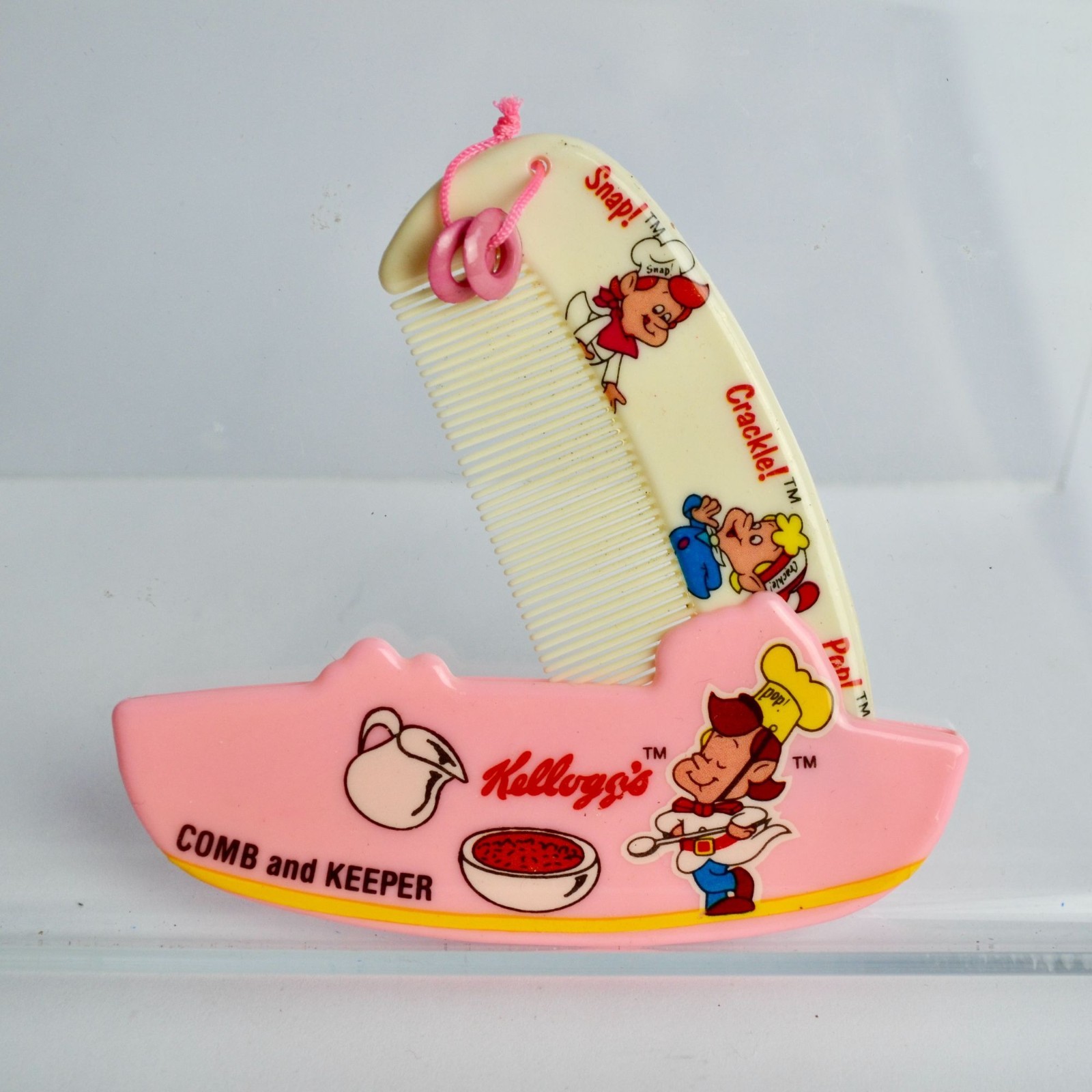 RARE Kellogg\'s Snap Crackle Pop Comb & Kepper Set Vintage