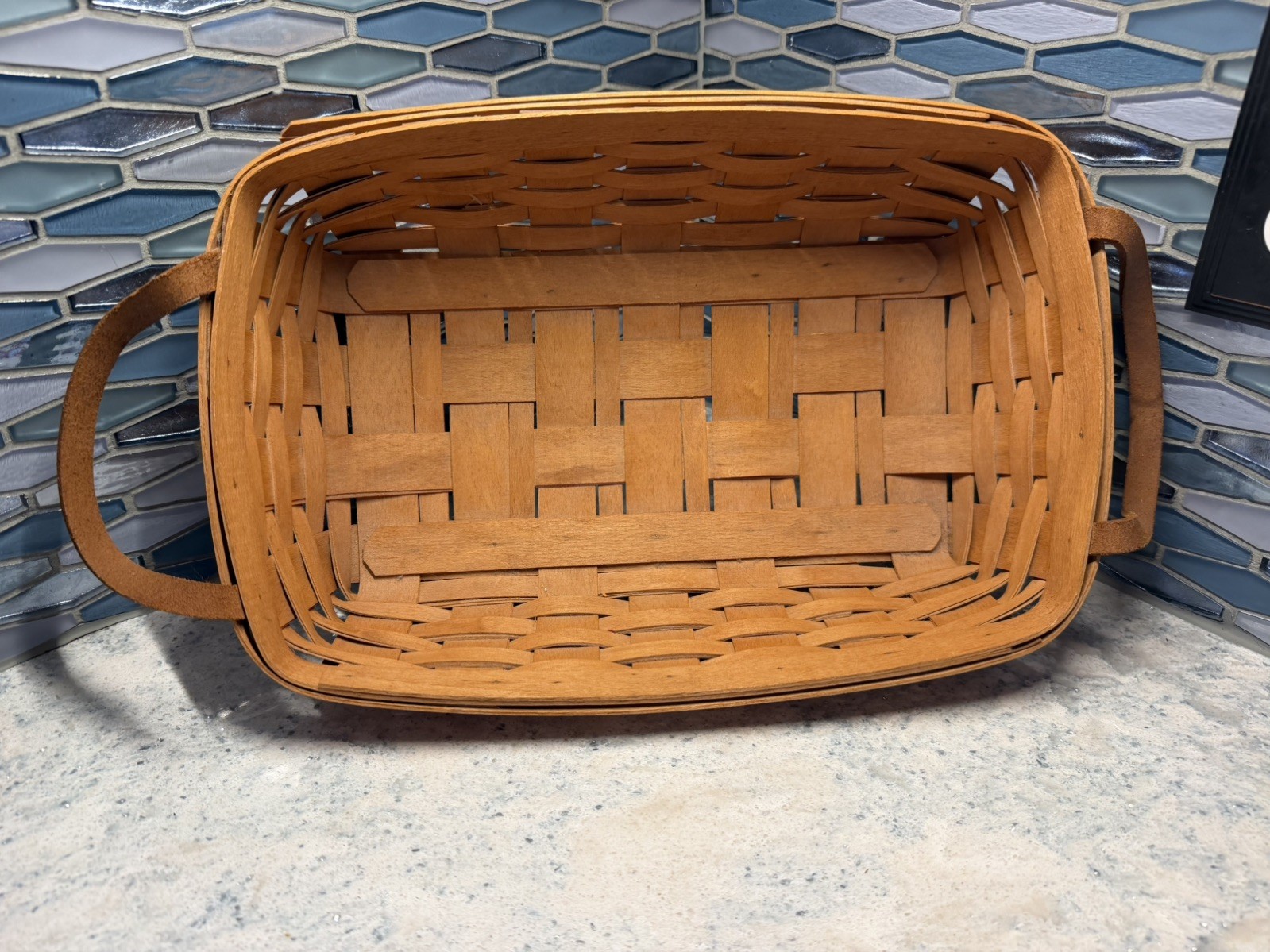 Longaberger 1990 Rectangular Bread Woven Basket Leather Handles 9.5 X 14 X 4.5