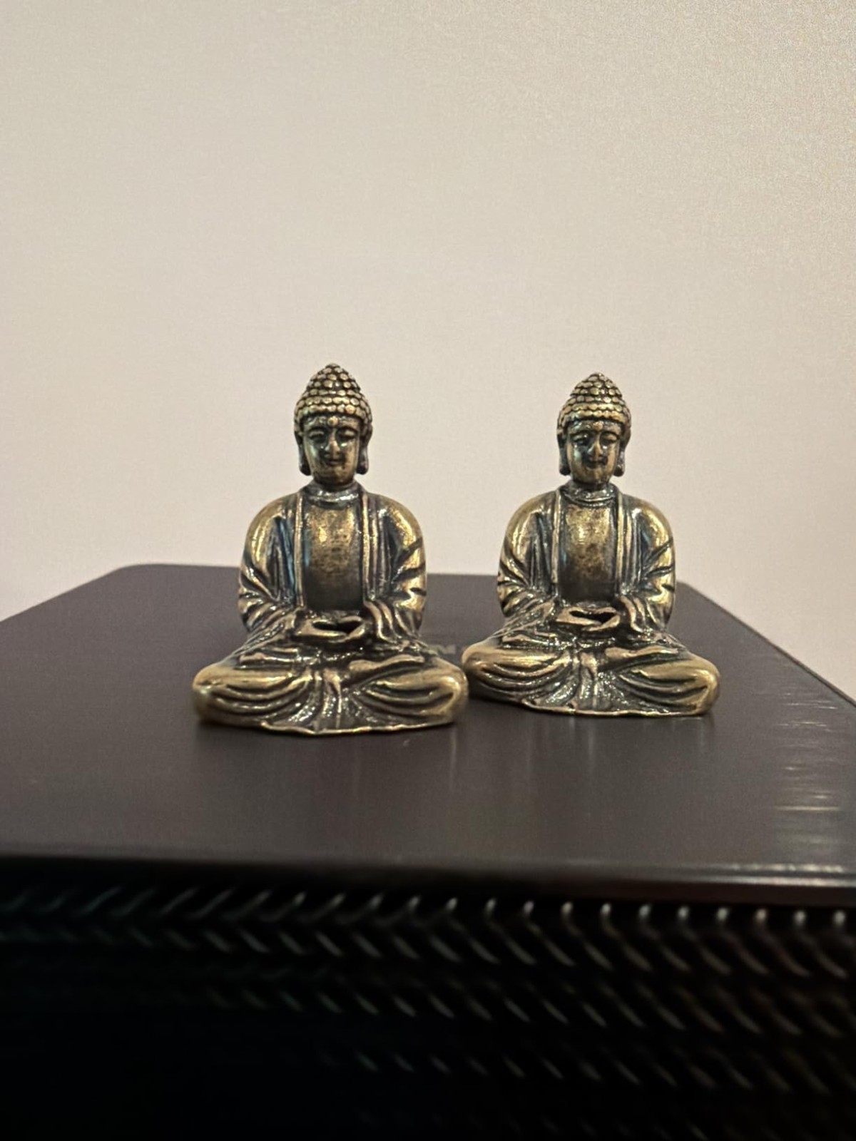 2Pcs Brass Mini Buddha Statues Meditation Seated Figurine Feng Shui Decoration