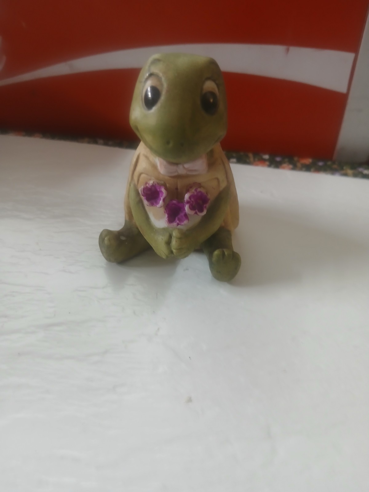 Vintage Ceramic/Porcelain Turtle Figurine 3 Vintage Ceramic/Porcelain Turtle Figurine 3