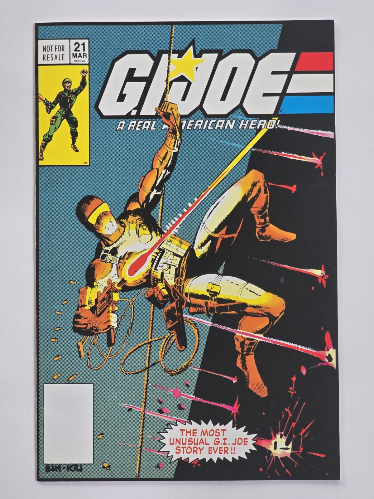 G.I. Joe A Real American Hero #21 (Marvel 2004) Hasbro Reprint Variant VF/NM G.I. Joe A Real American Hero #21 (Marvel 2004) Hasbro Reprint Variant VF/NM