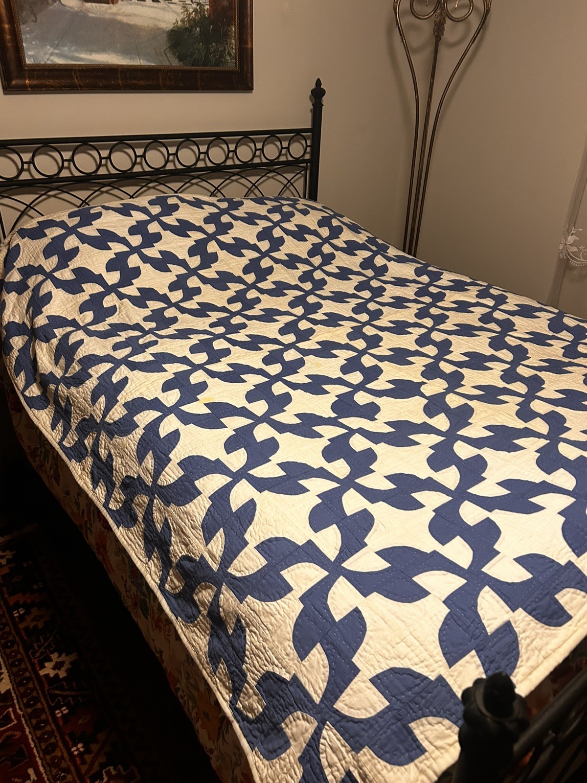 Vintage Handmade Blue Cream Patchwork Appliqué Quilt 65” x 76”