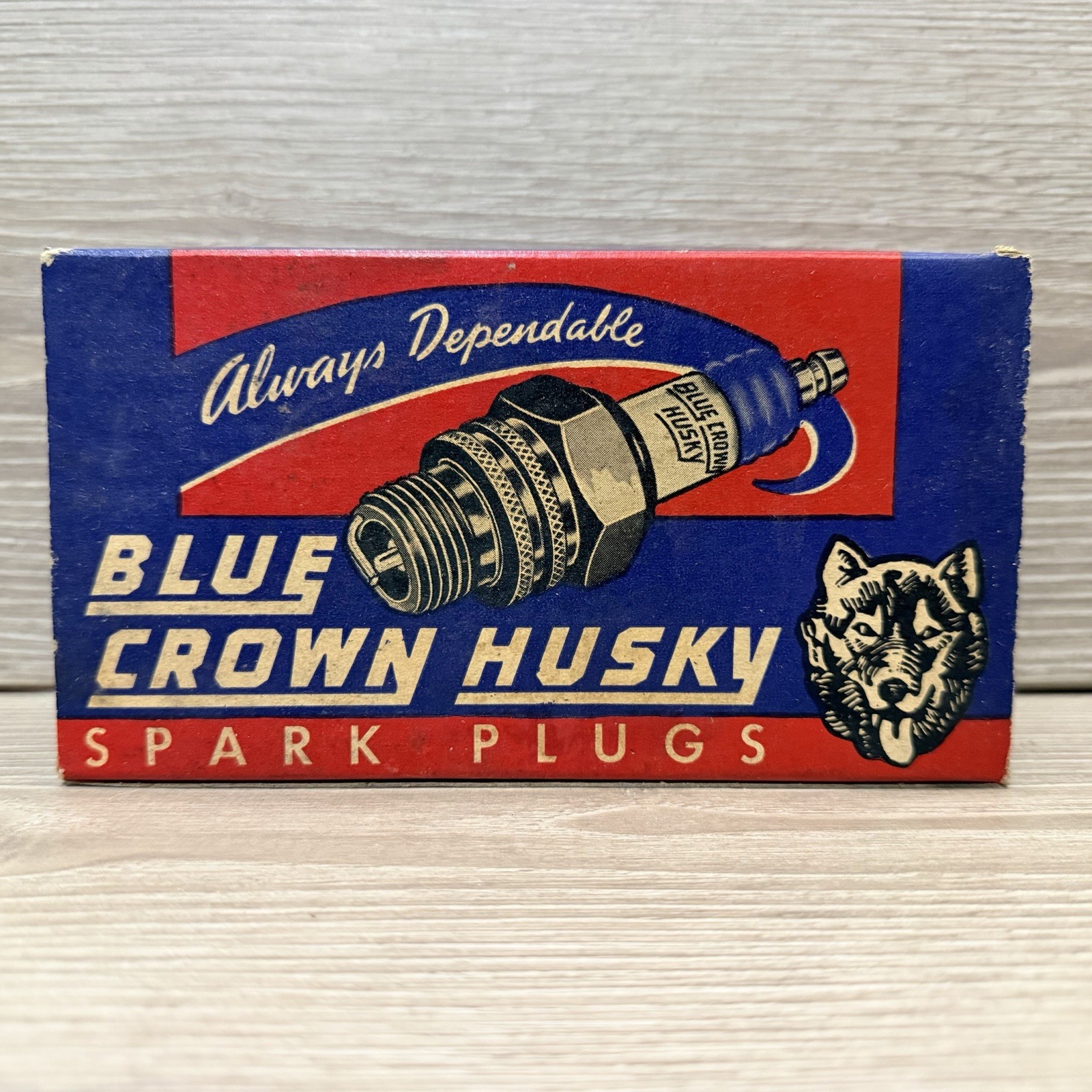 Blue Crown Husky TF 1/2” Pipe Thread Spark Plugs Box -10 Plugs NOS
