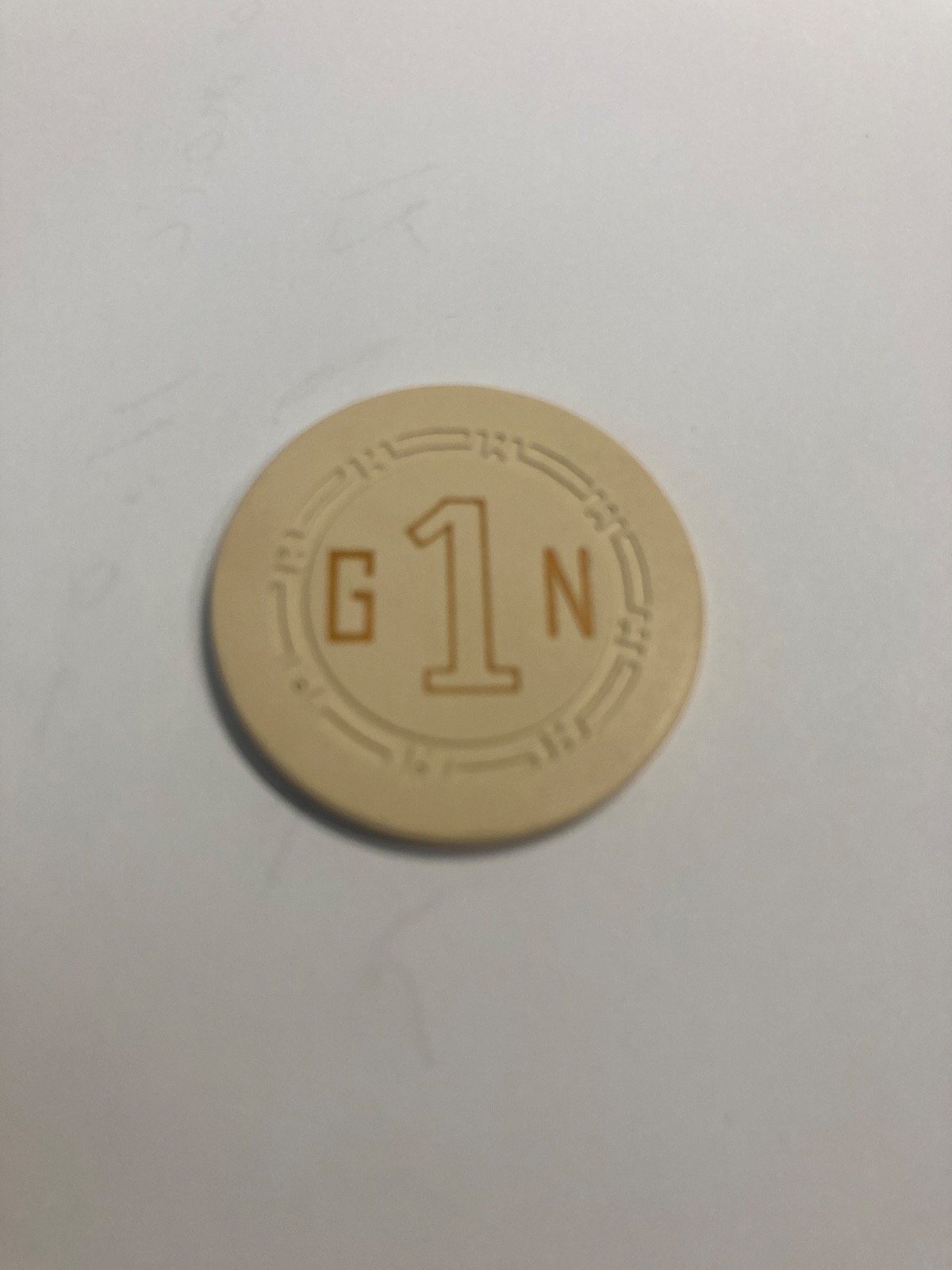 Golden Nugget Casino Off White G1N Roulette Chip Las Vegas Nevada G 1 N
