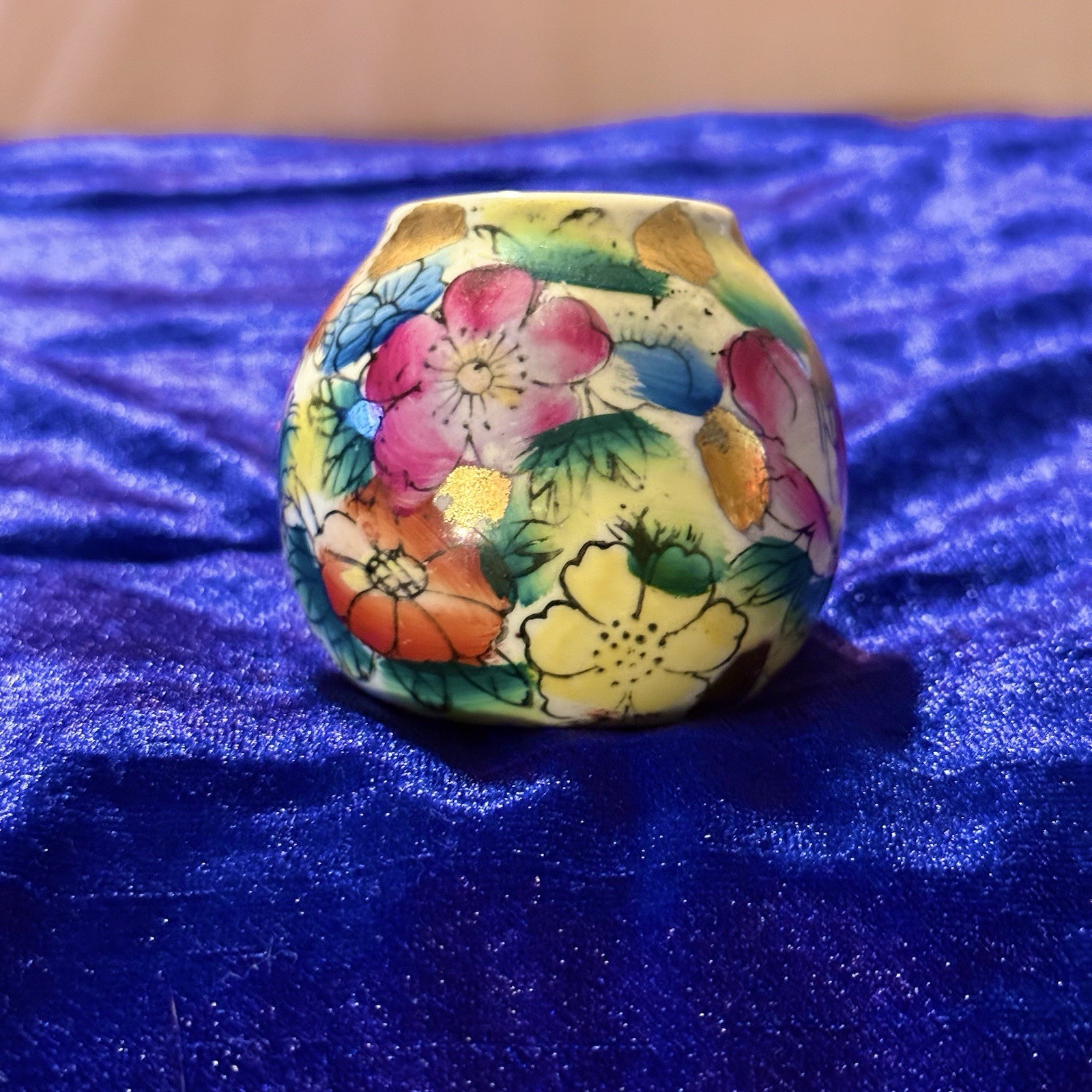 Vintage Miniature Hand Painted Floral Porcelain Vase Bud Vase Gold Accents 2”