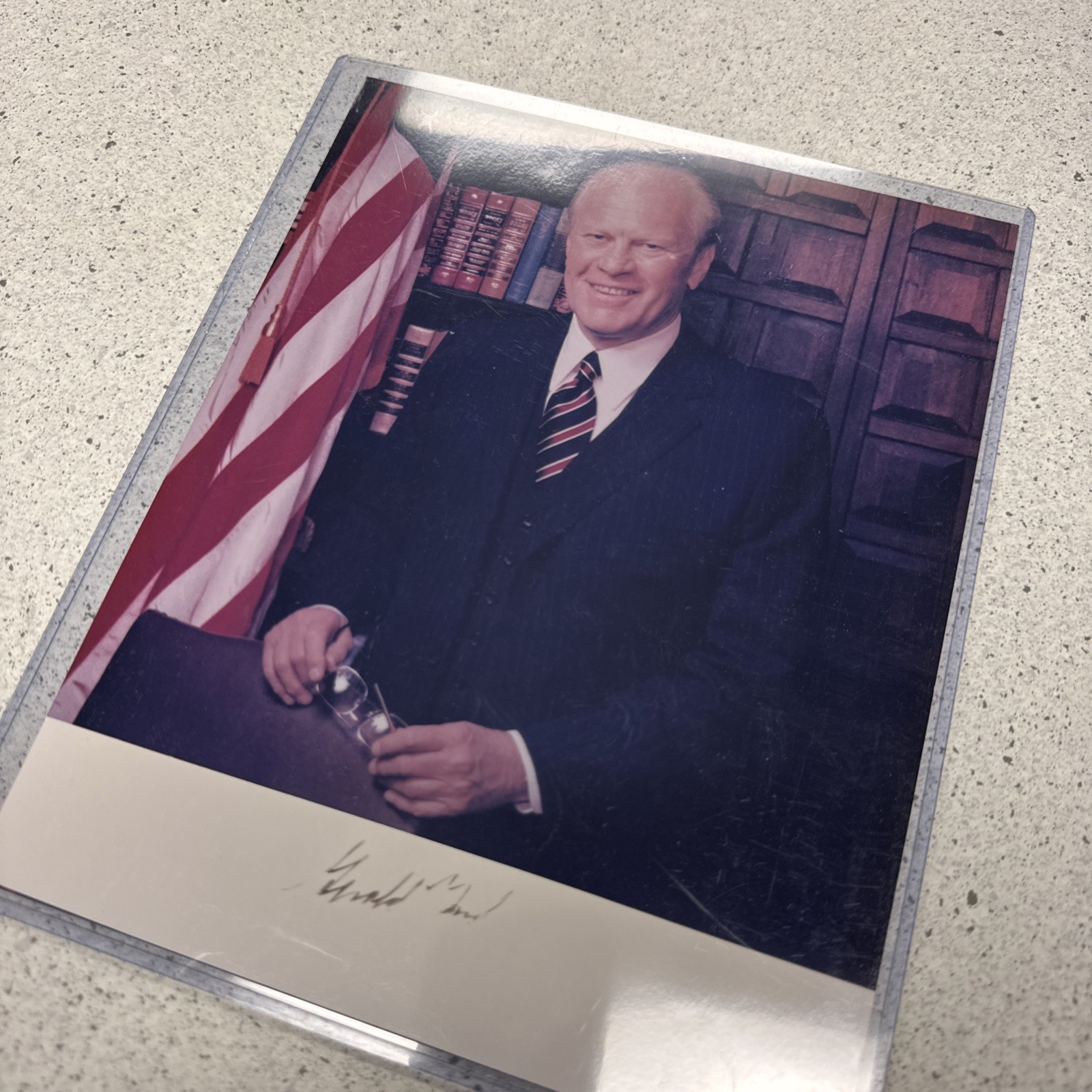 President Gerald Ford Signed 8x10 Photo USA President Autograph Black Sharpie President Gerald Ford Signed 8x10 Photo USA President Autograph Black Sharpie