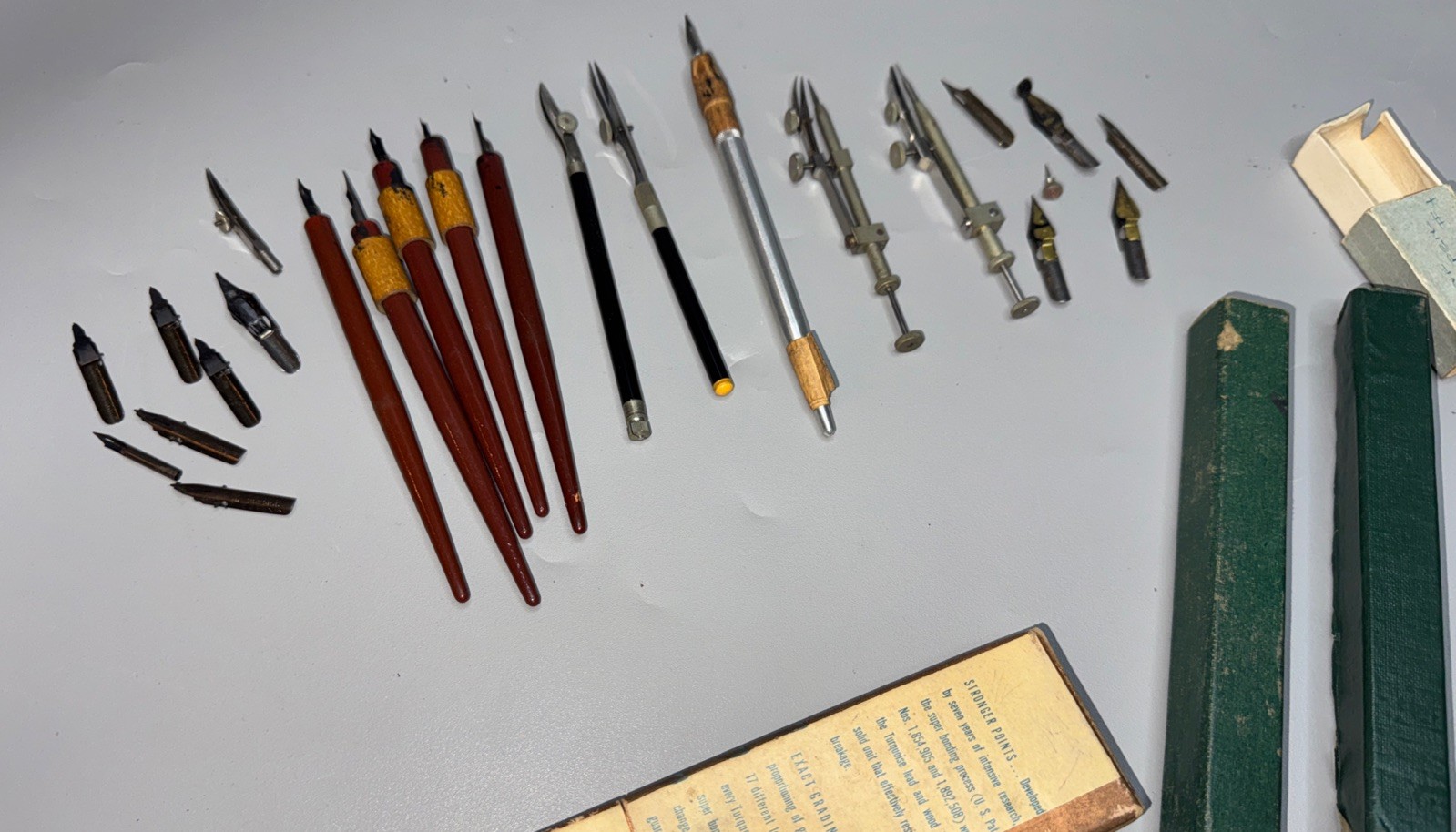 Vintage Grifhold K&E Altender  Vintage Tools & Writing Pencils Mixed Lot See