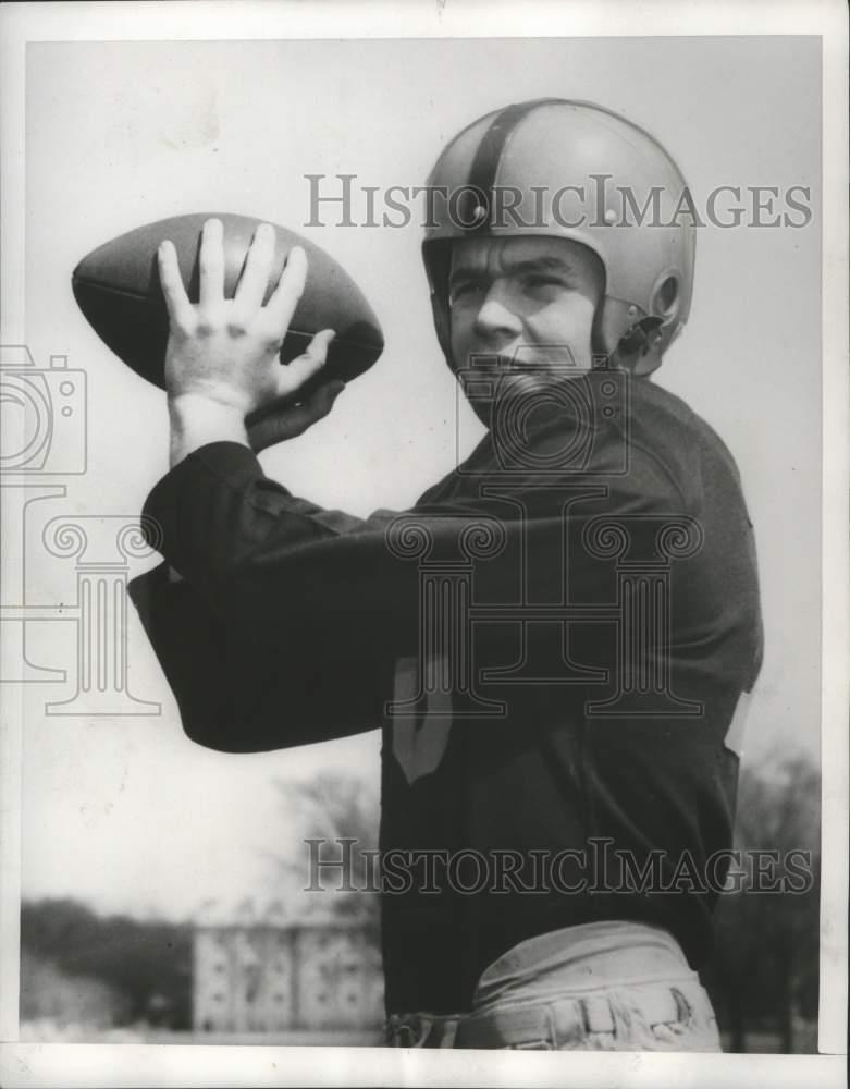 1952 Press Photo Illinois quarterback Tommy O\'Connell, Big Ten\'s leading gainer