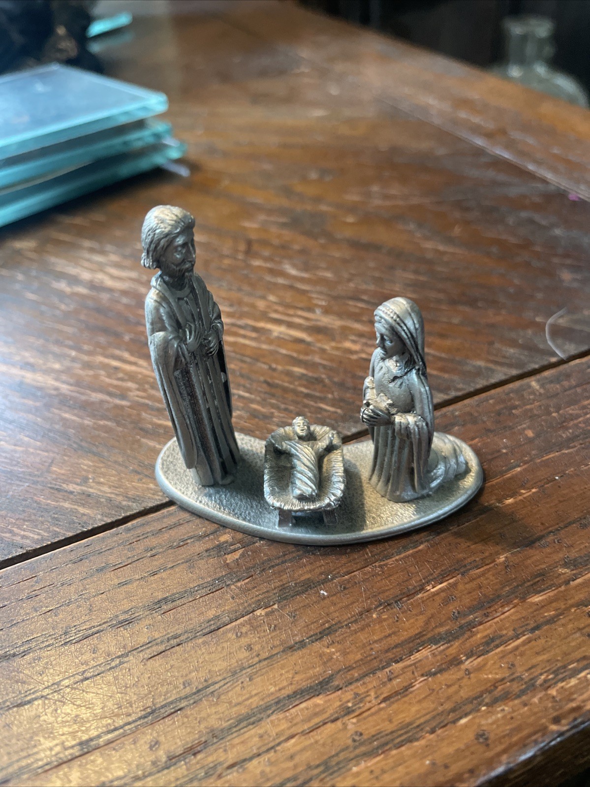 Creed Pewter Manger Scene 3 X 2 “ Nice
