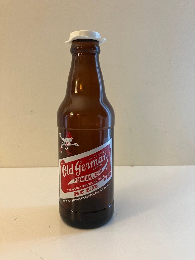The Origina OLD GERMAN Premimum Lager Beer Bottle MINT