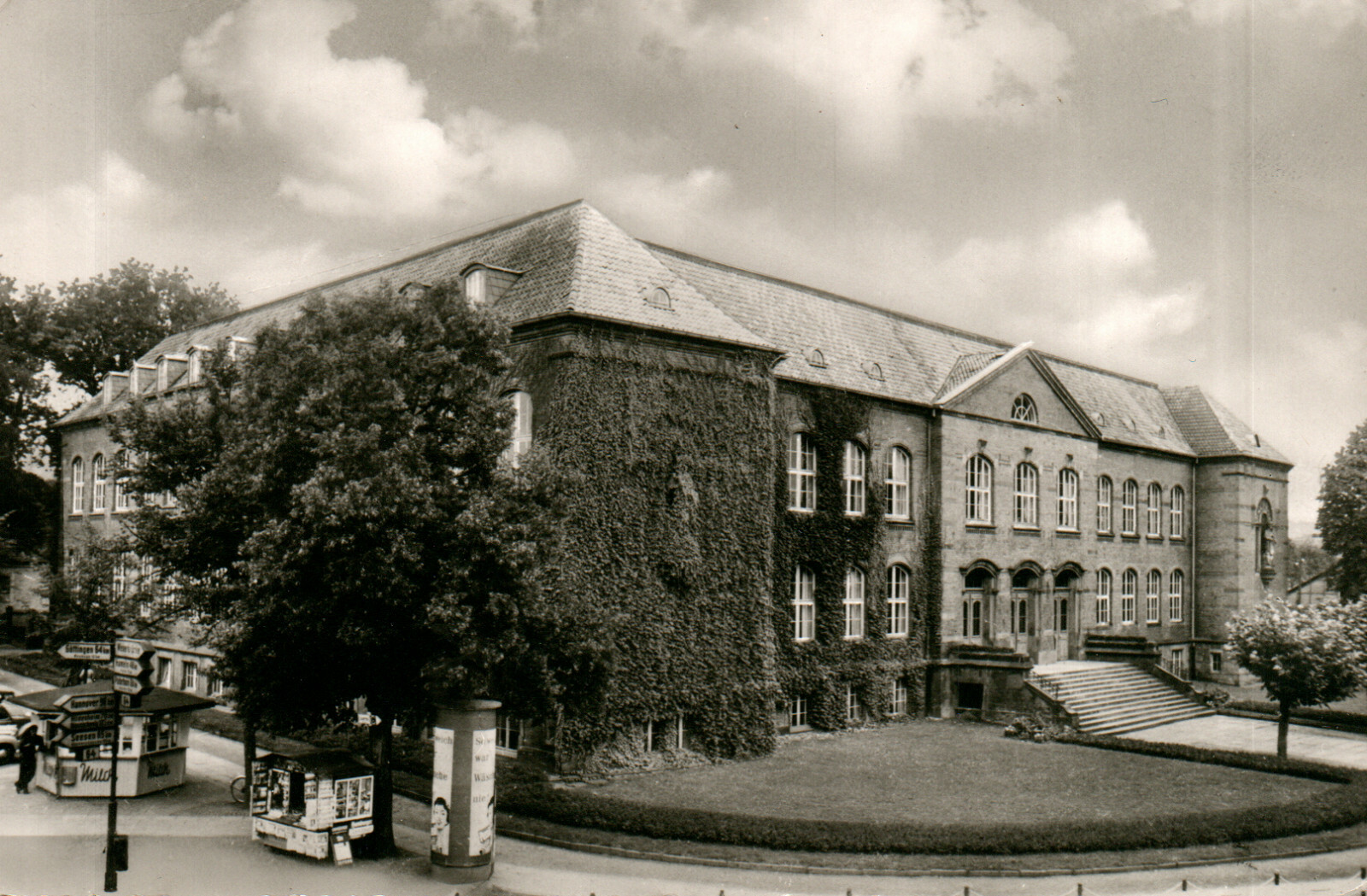Postcard * Baugewerkschule Holzminden (AB) 20453