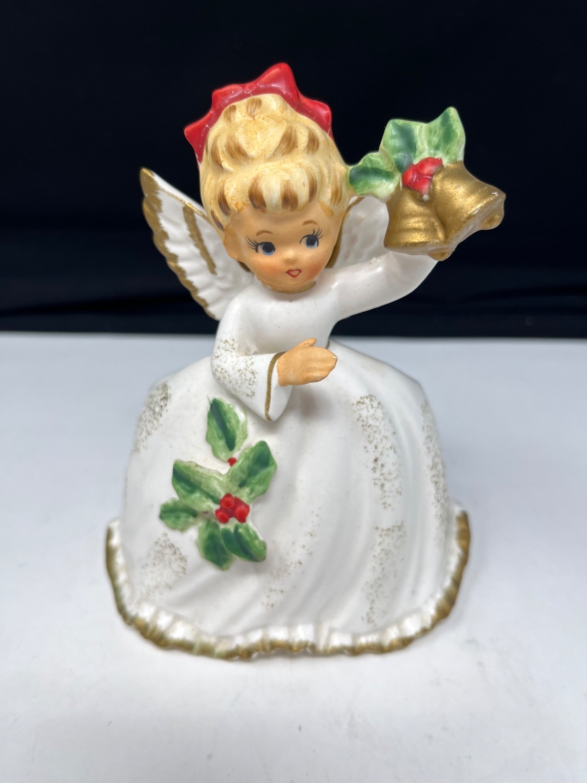 VINTAGE 1950's NAPCOWARE ANGEL HOLDING BELLS PLANTER X6965 LARGE RED HAIR BOW