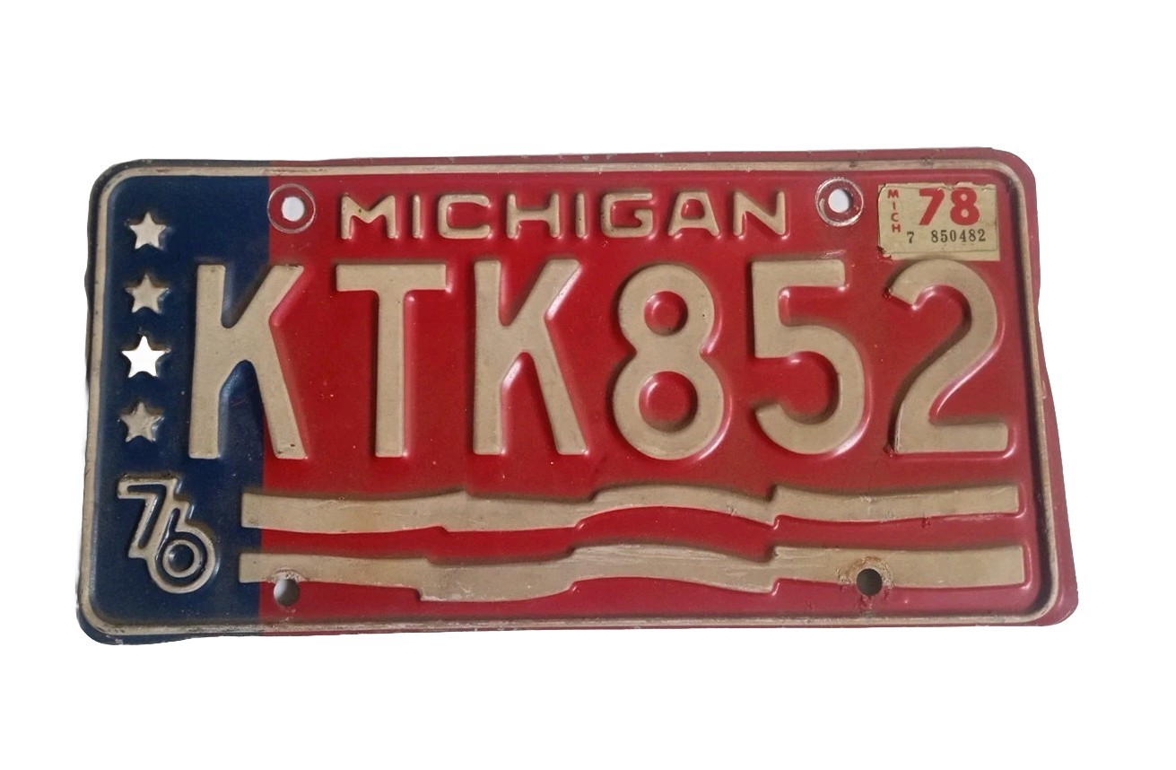 1976 1978 Michigan License Plate Bicentennial # KTK852 1976 1978 Michigan License Plate Bicentennial # KTK852