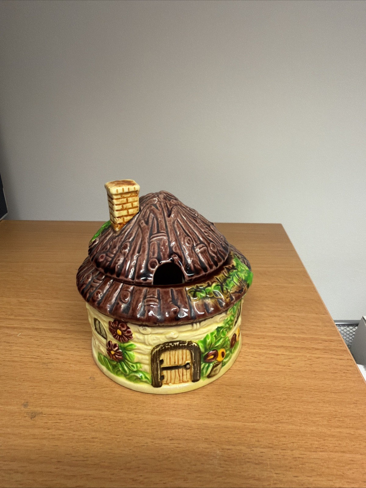 Lovely Vintage Marutomo Ware Japan Preserve Pot Brown Roof Cottage Design