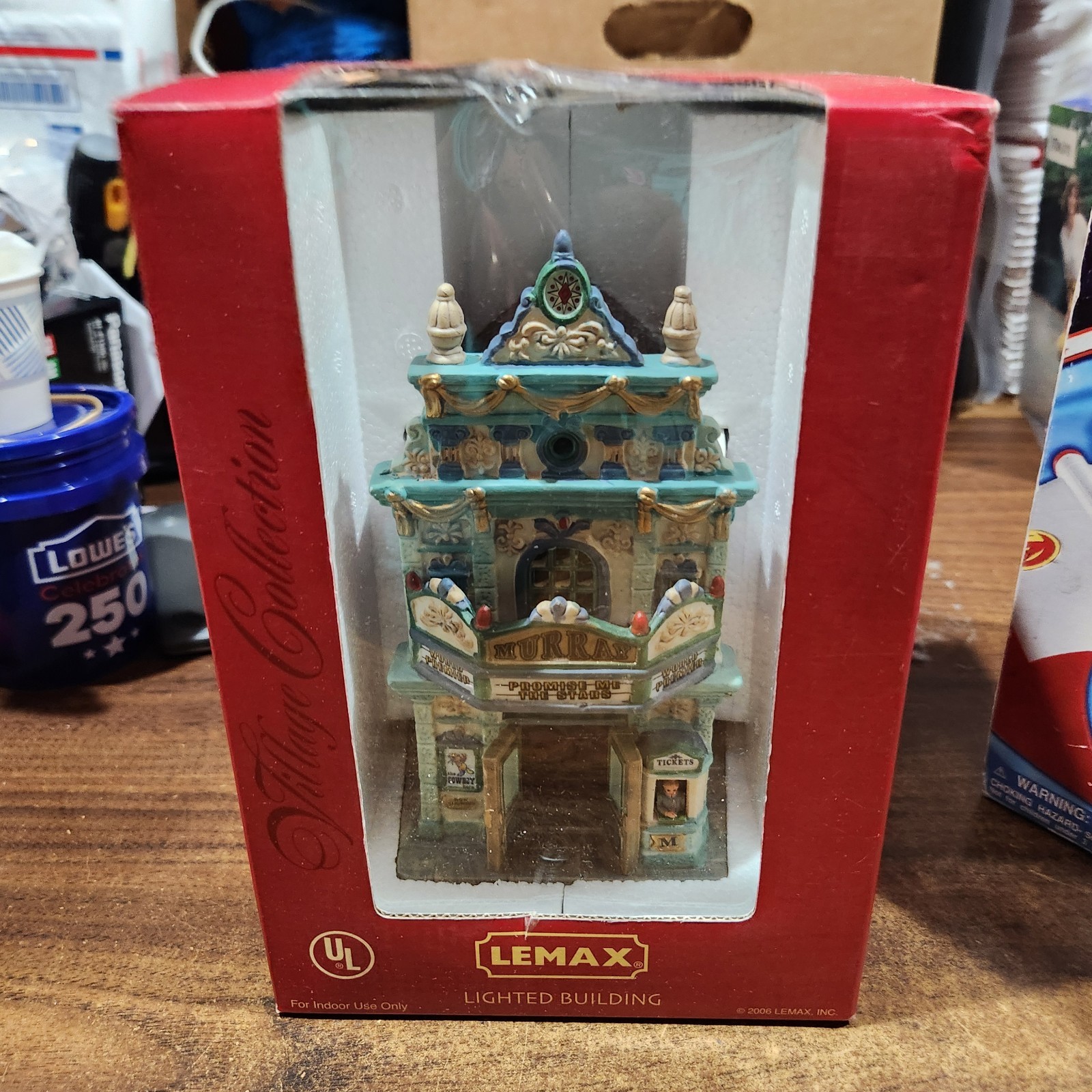 Lemax The Murray Theater Lighted Building Village Collection 2006 NEW in box