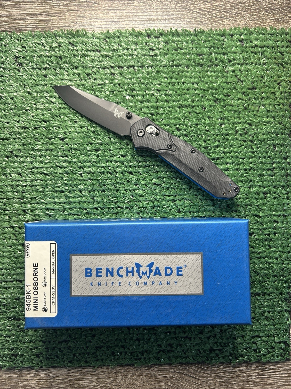 Benchmade 945bk-1 mini Osborne