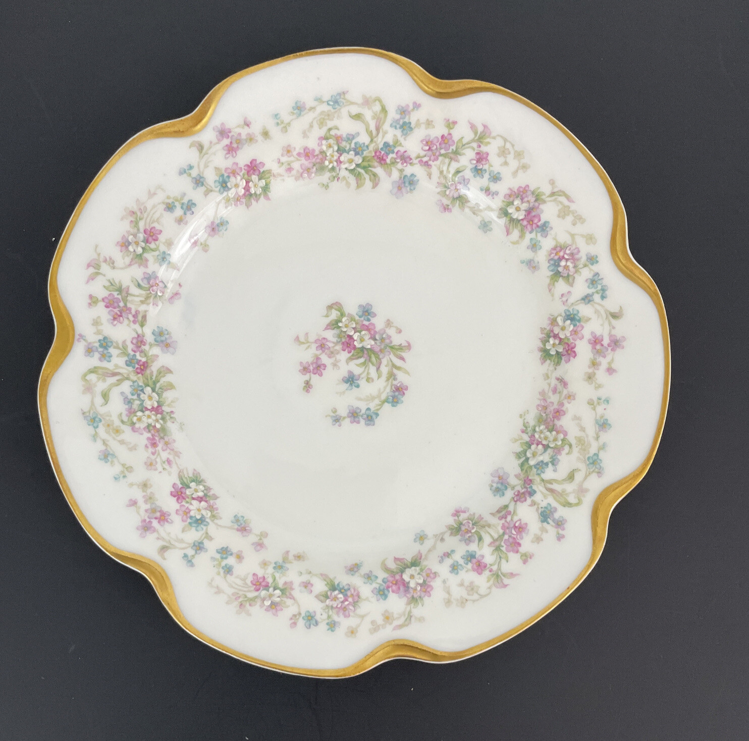 Haviland Limoges France 2 Dessert Plates White Pink Blue Heavy Gold Scallop 7 Haviland Limoges France 2 Dessert Plates White Pink Blue Heavy Gold Scallop 7