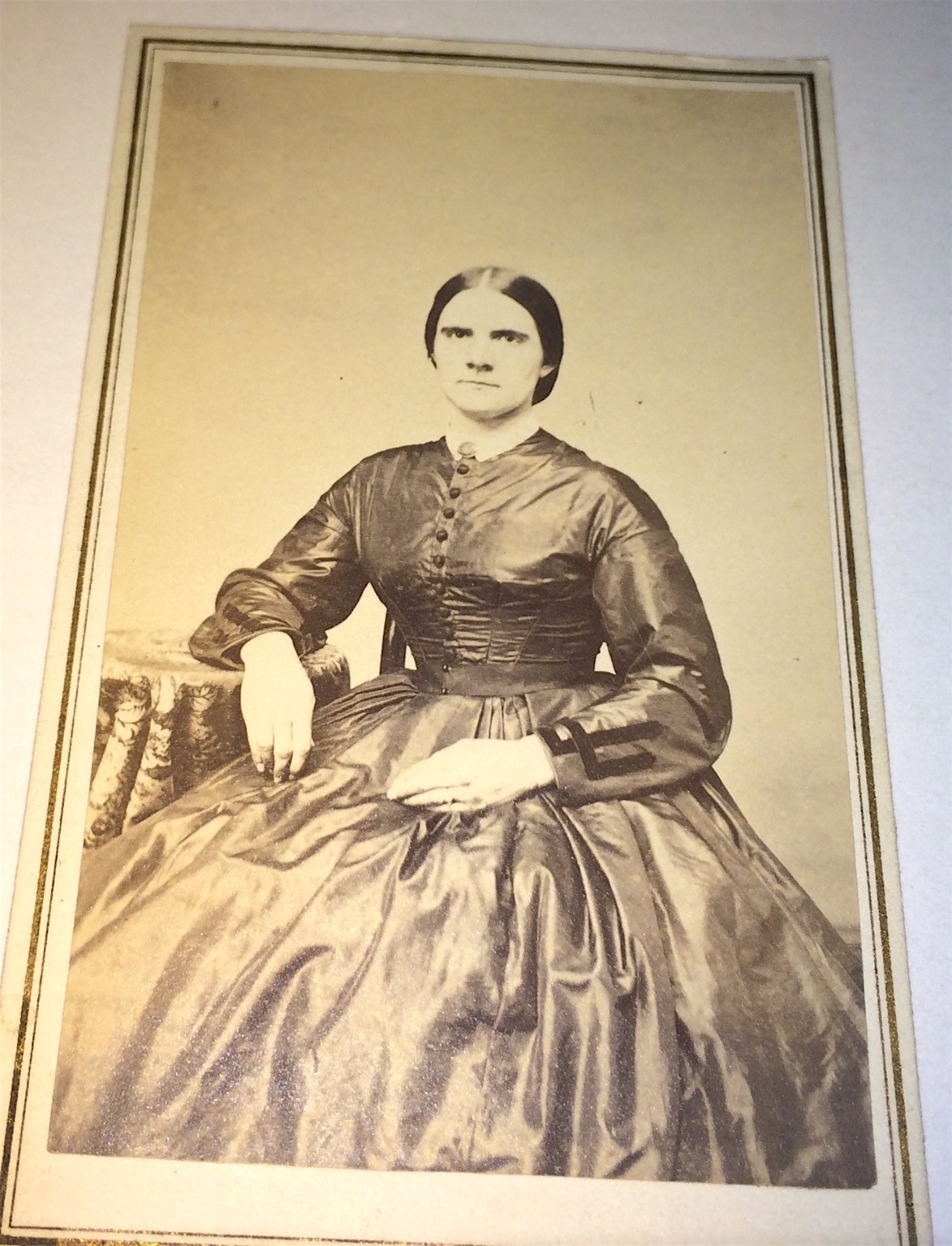 Antique Victorian American Civil War Fashion Woman Greenfield, MA CDV Photo 1865