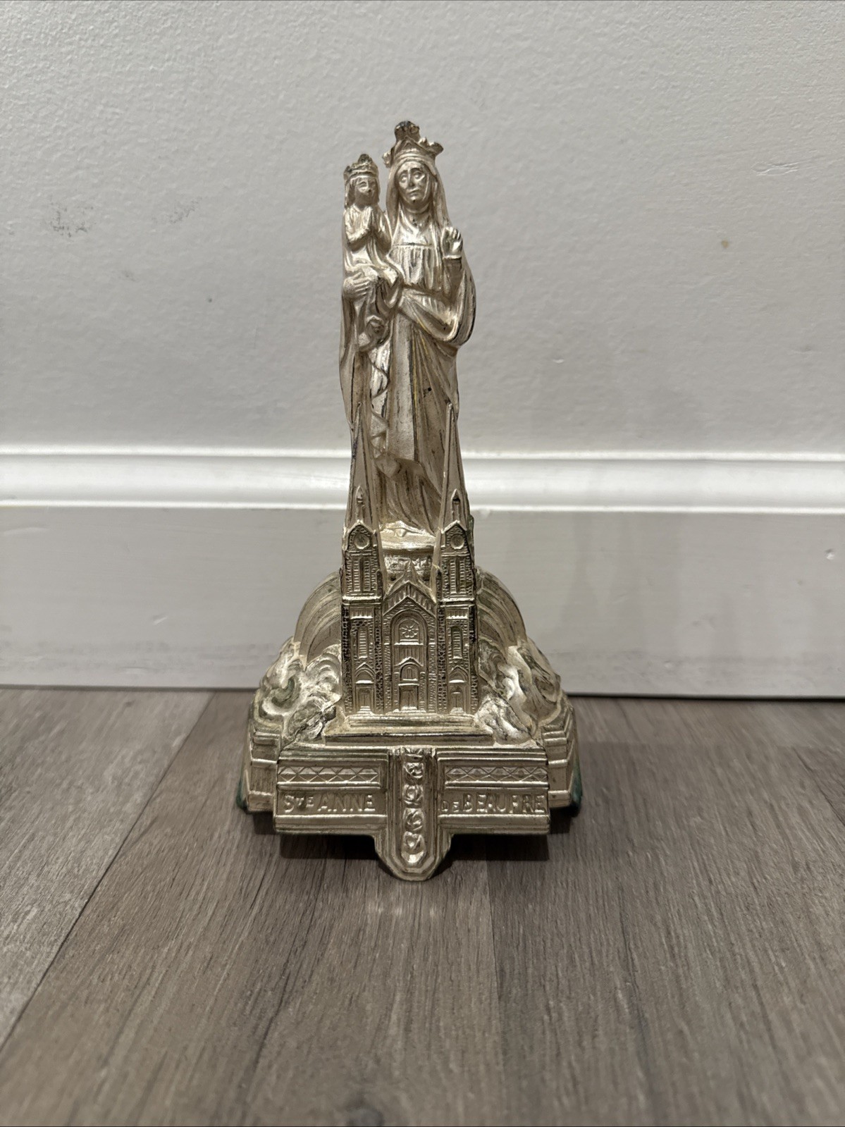 Vintage STE ANNE DE BEAUPRE Metal Music Box Works Great