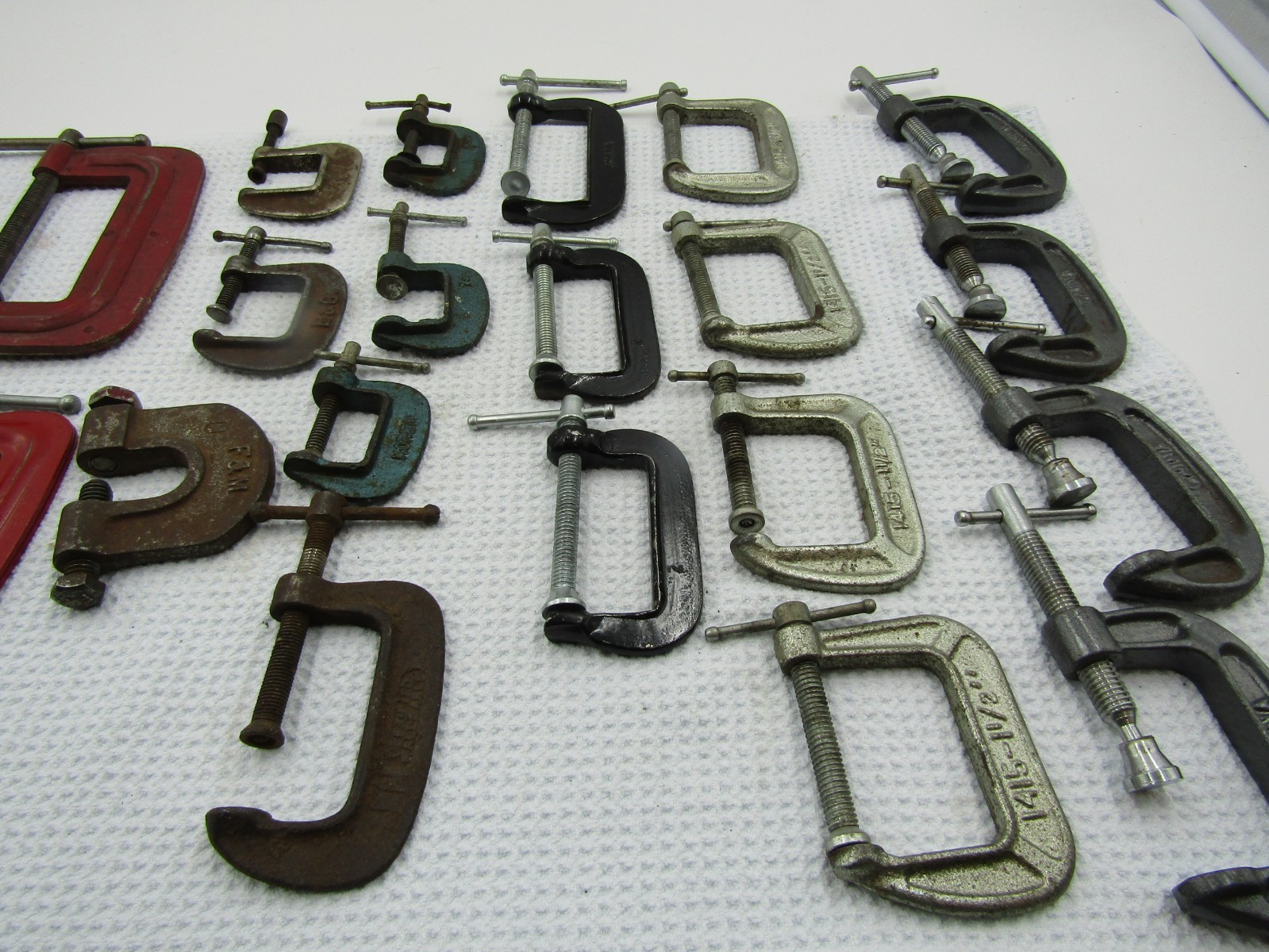 Clamps Heavy Duty Several Sizes Some Vintage Lot of 20 Clamps Heavy Duty Several Sizes Some Vintage Lot of 20